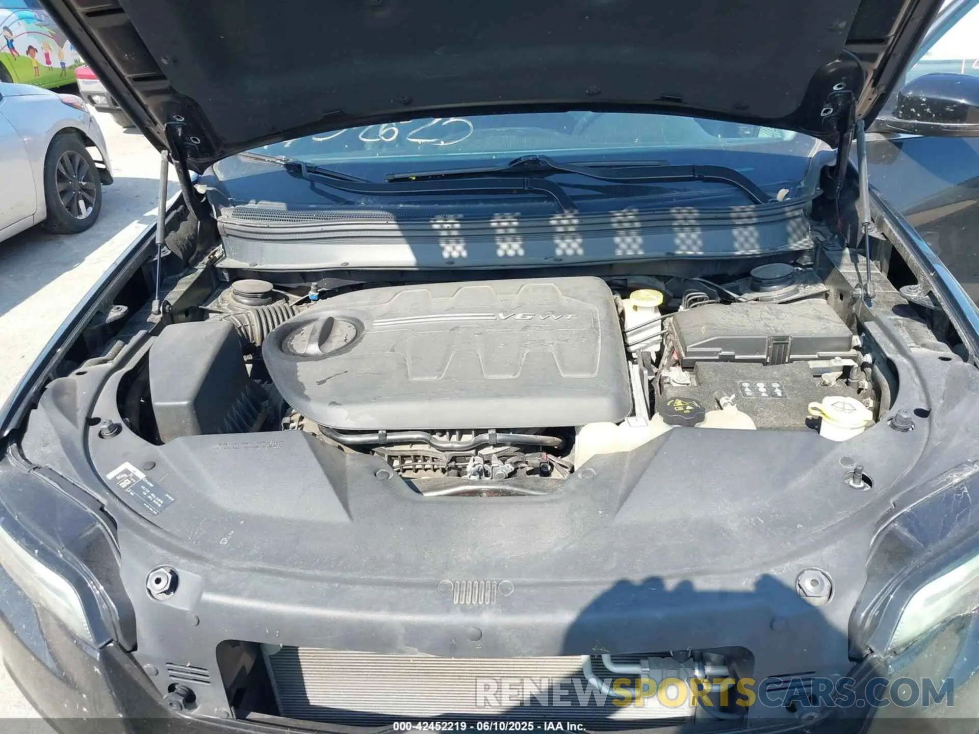 10 fotografías del automóvil dañado 1C4PJMDX0KD351884 JEEP CHEROKEE 2019