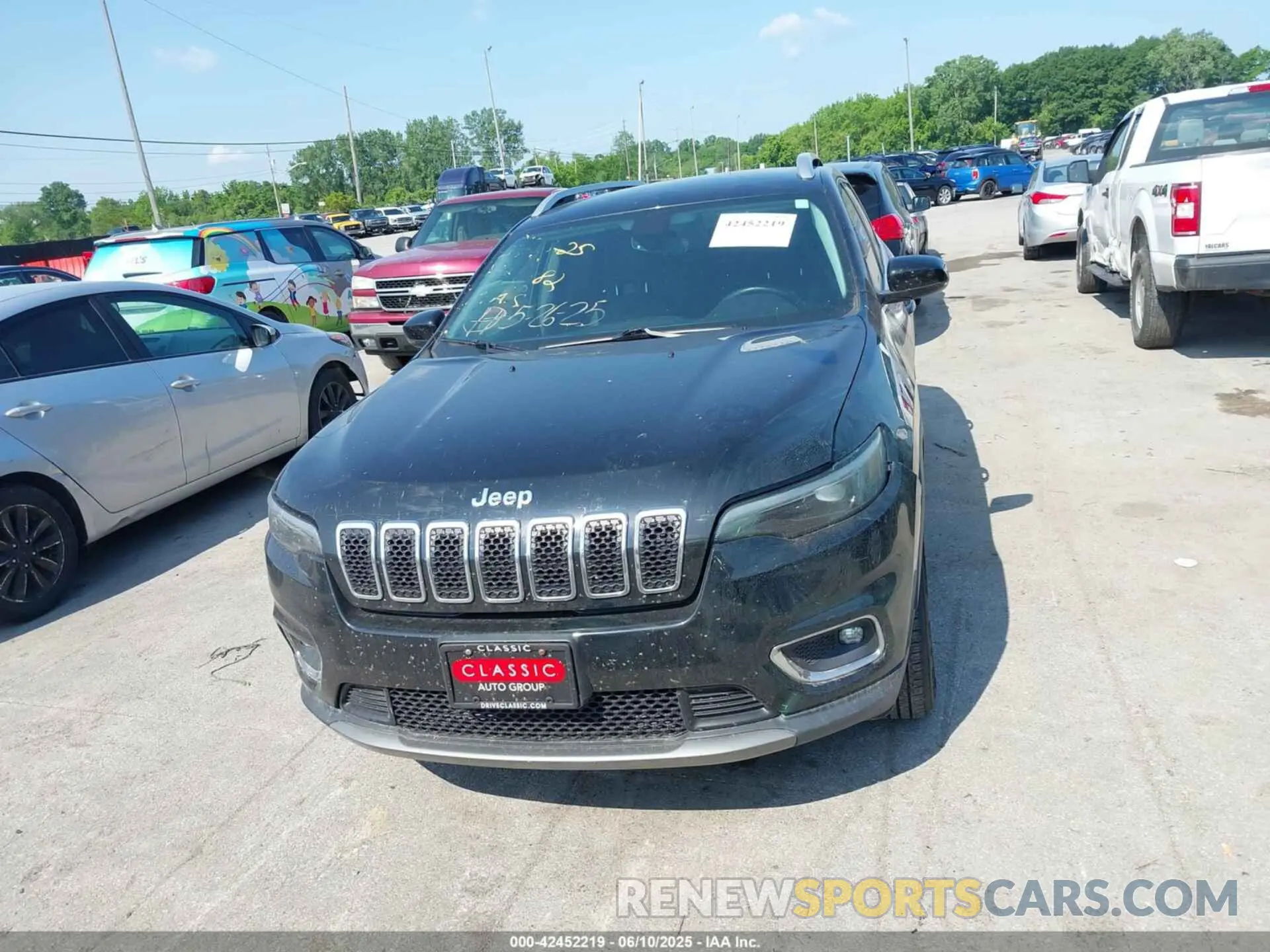 12 fotografías del automóvil dañado 1C4PJMDX0KD351884 JEEP CHEROKEE 2019