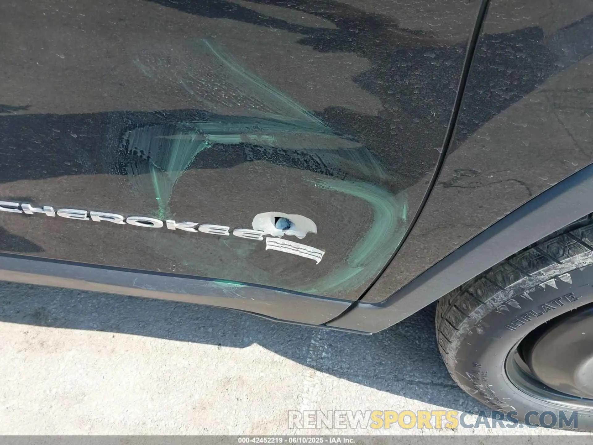 6 fotografías del automóvil dañado 1C4PJMDX0KD351884 JEEP CHEROKEE 2019