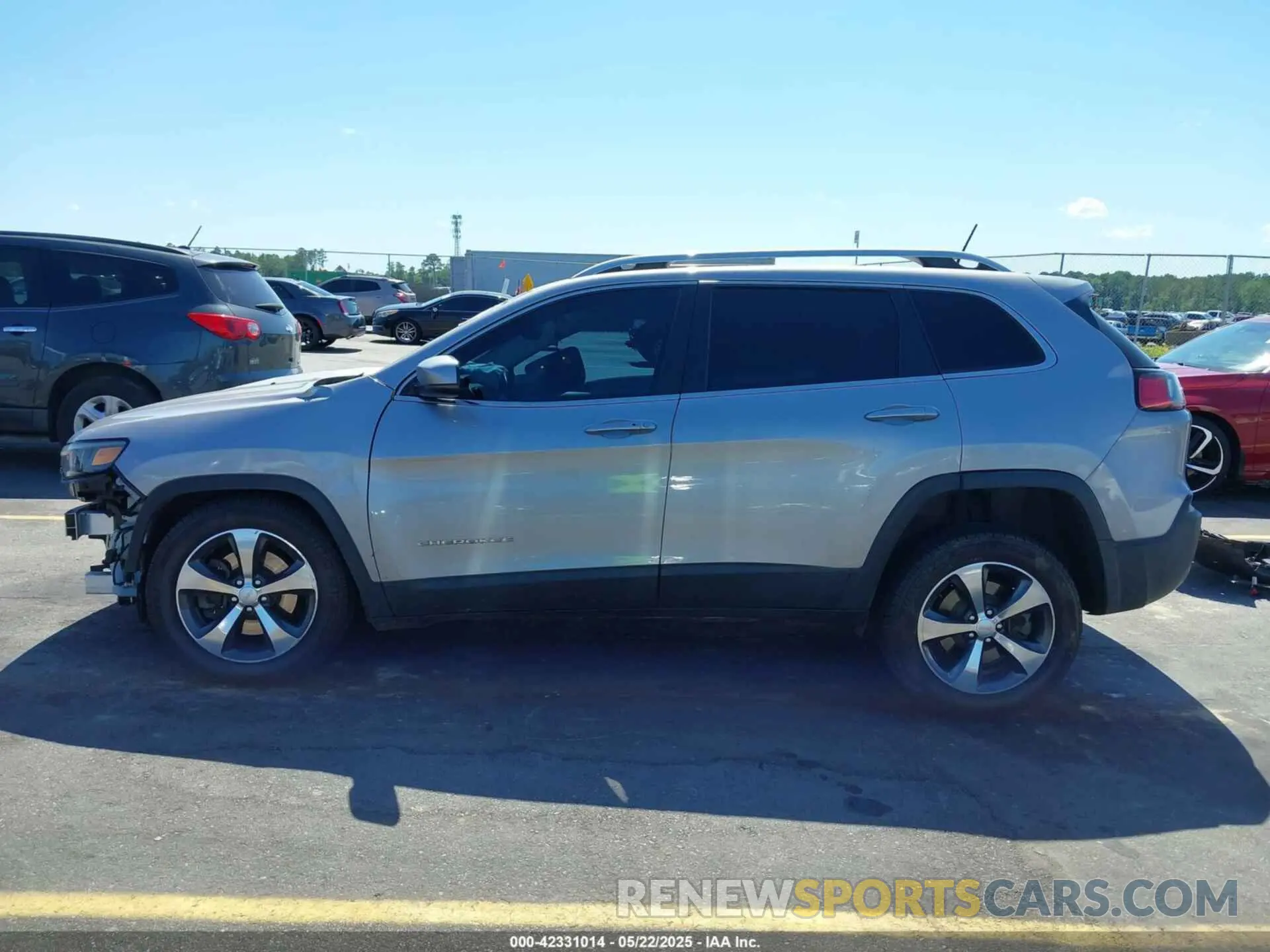 15 fotografías del automóvil dañado 1C4PJMDX1KD166355 JEEP CHEROKEE 2019