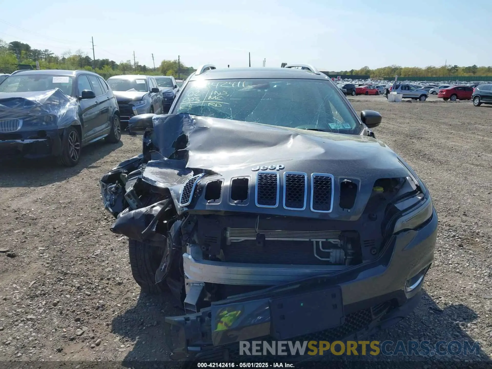 12 fotografías del automóvil dañado 1C4PJMDX1KD356852 JEEP CHEROKEE 2019