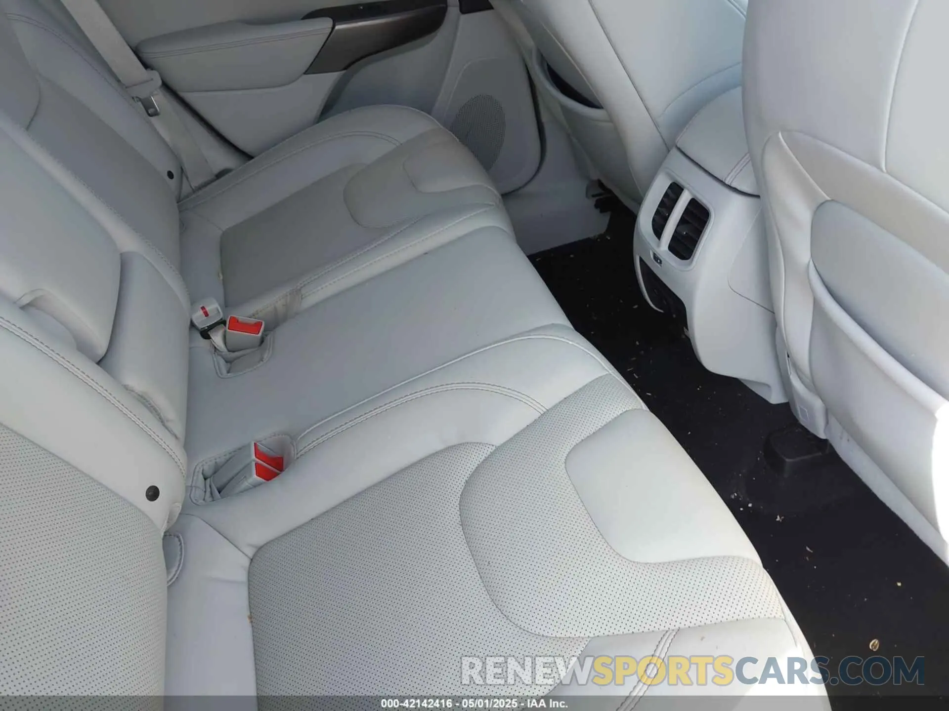 8 fotografías del automóvil dañado 1C4PJMDX1KD356852 JEEP CHEROKEE 2019