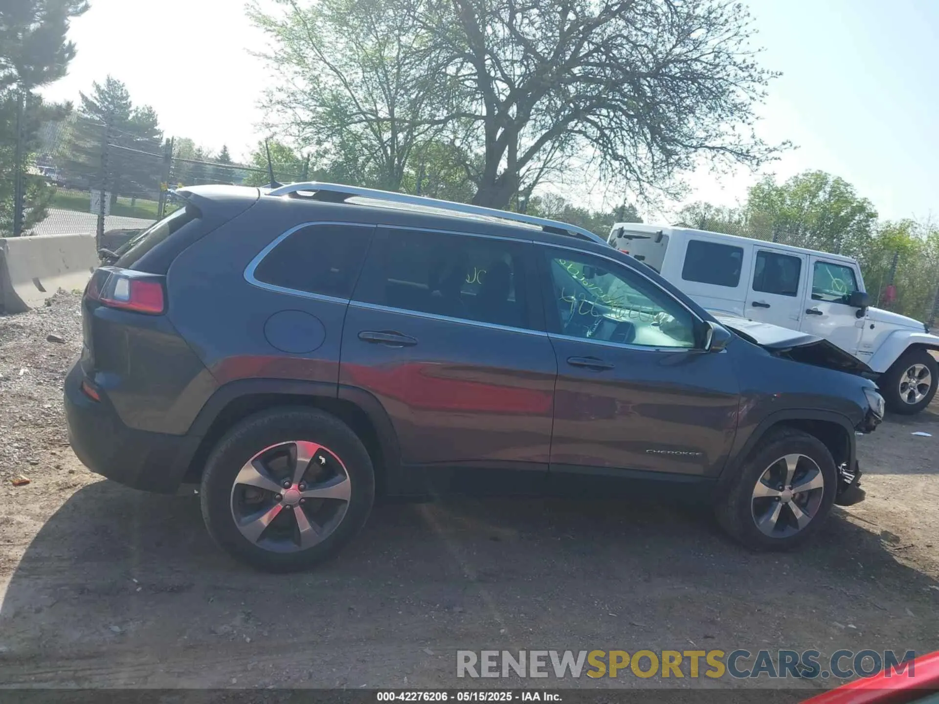 14 fotografías del automóvil dañado 1C4PJMDX2KD463523 JEEP CHEROKEE 2019