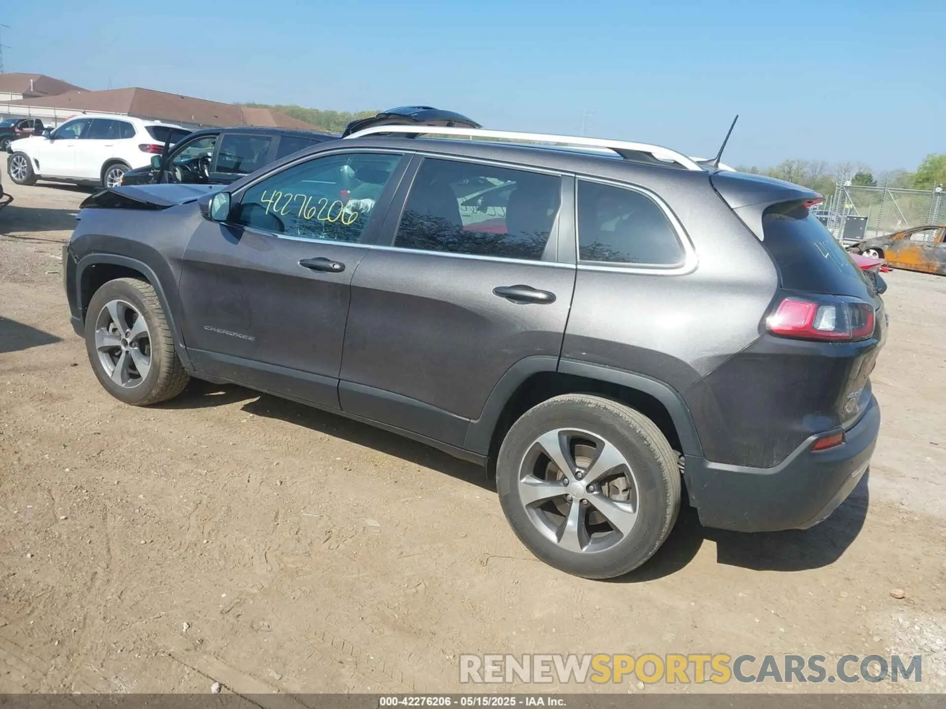 3 fotografías del automóvil dañado 1C4PJMDX2KD463523 JEEP CHEROKEE 2019