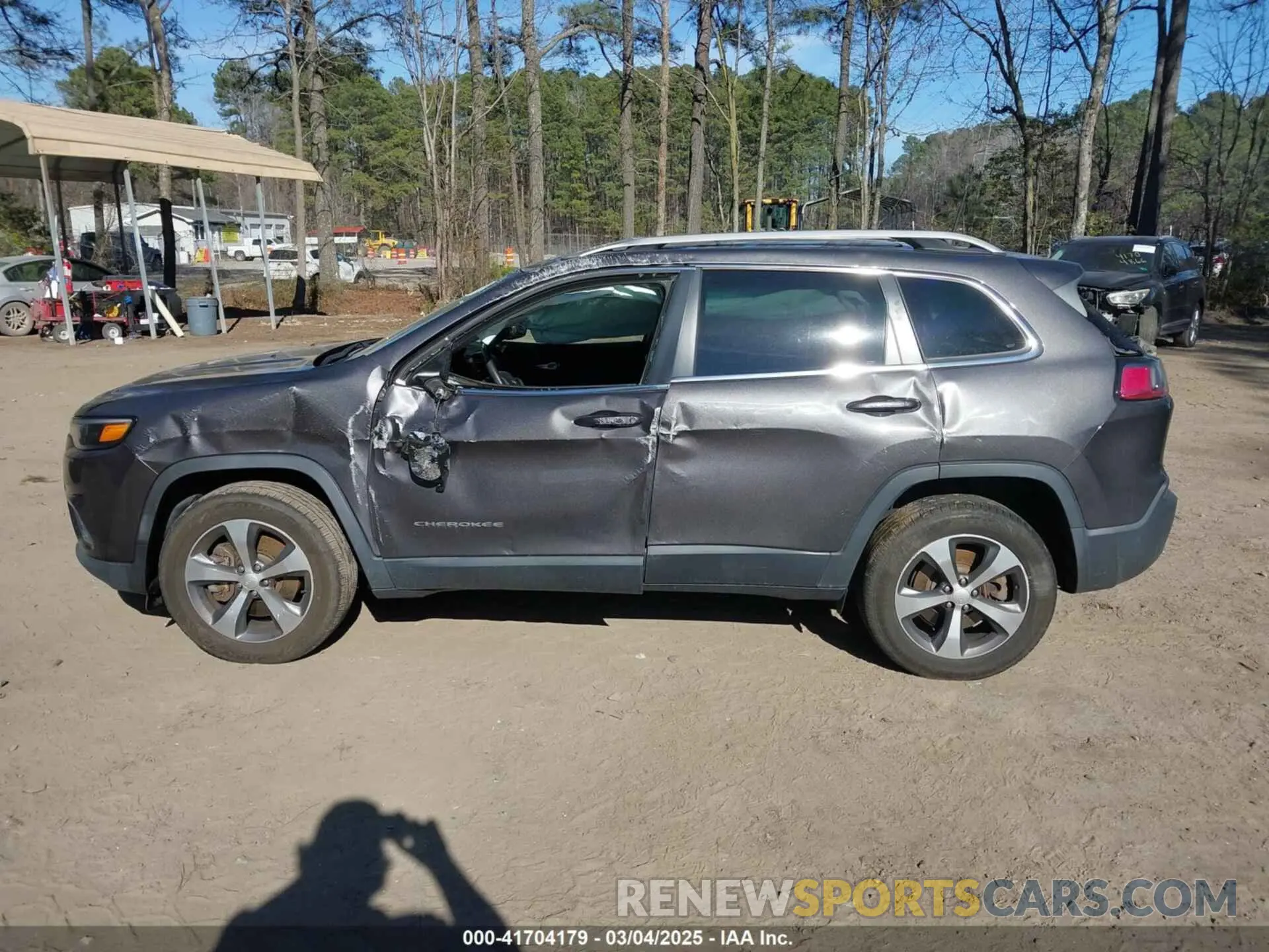 14 fotografías del automóvil dañado 1C4PJMDX5KD150191 JEEP CHEROKEE 2019