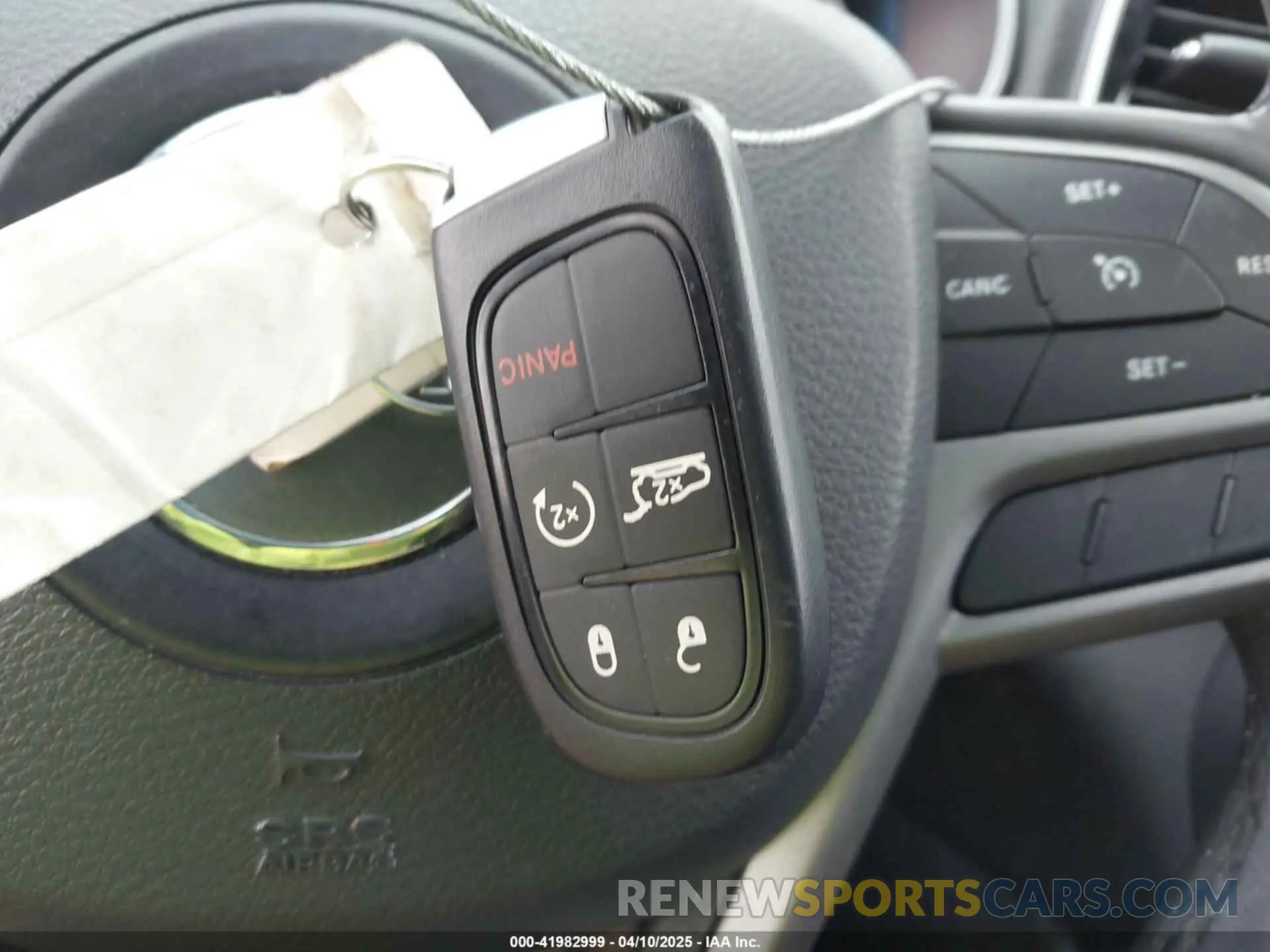 11 fotografías del automóvil dañado 1C4PJMDX6KD156310 JEEP CHEROKEE 2019