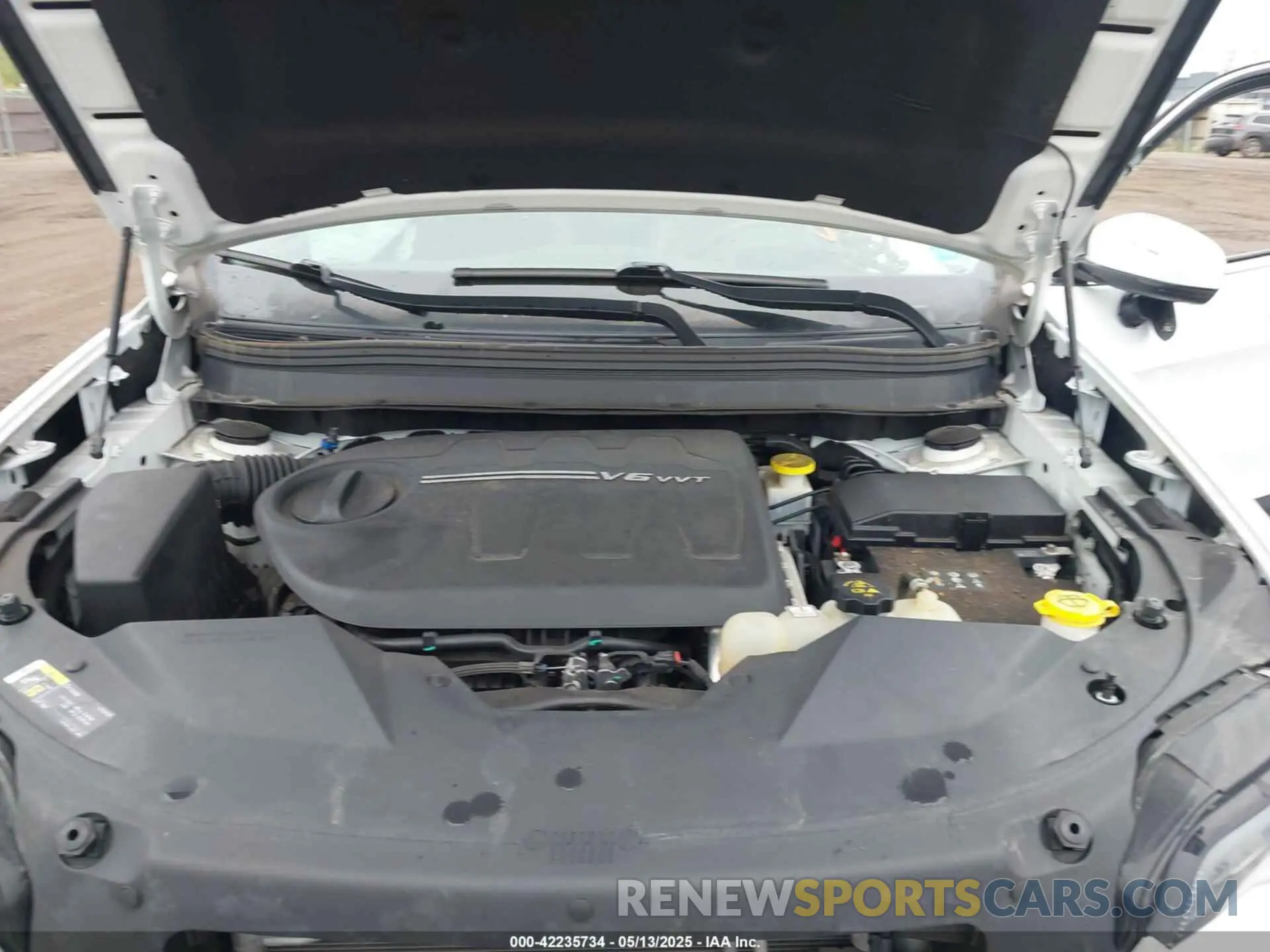 10 fotografías del automóvil dañado 1C4PJMDX6KD252972 JEEP CHEROKEE 2019