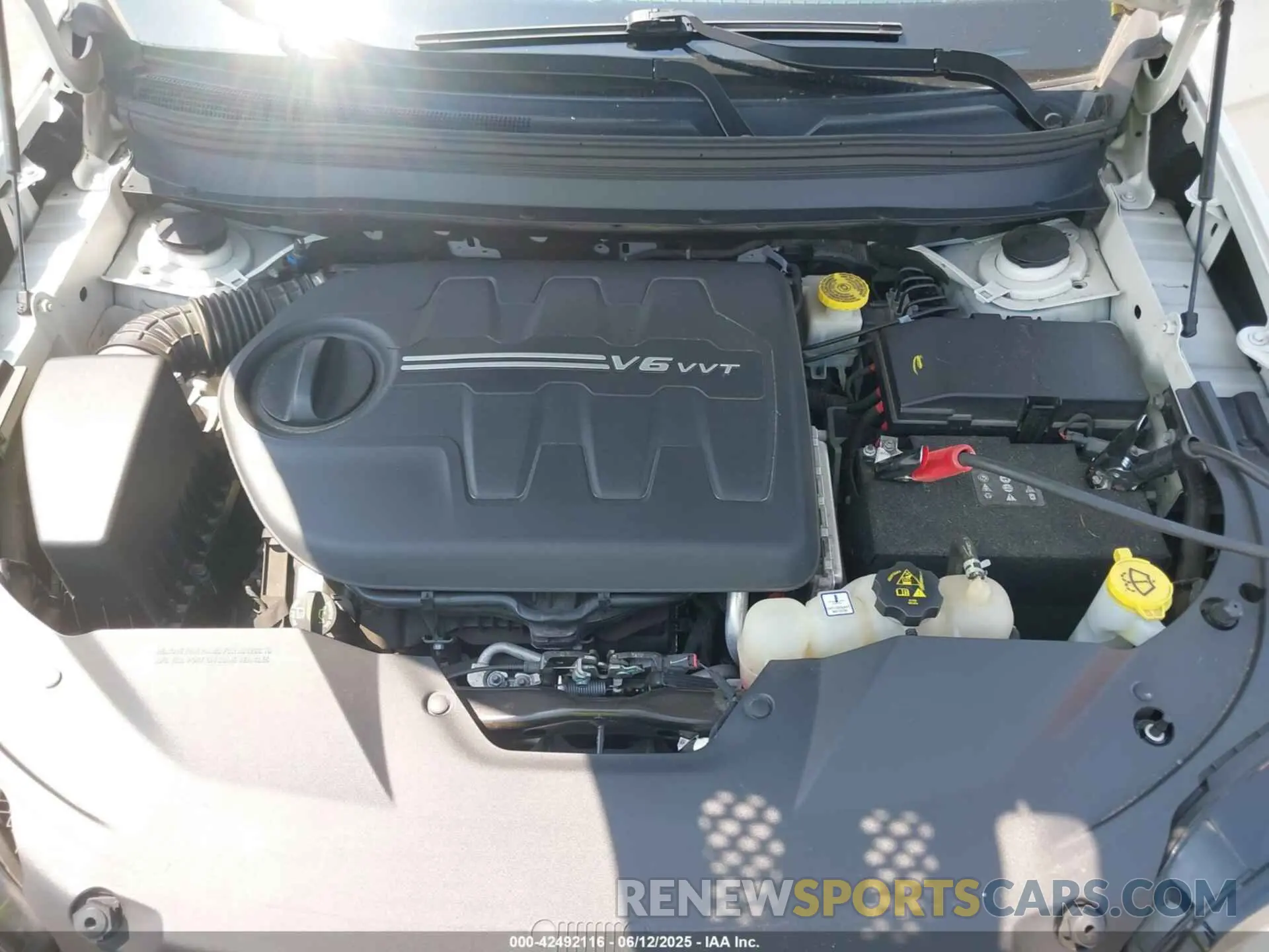 10 fotografías del automóvil dañado 1C4PJMDX7KD371114 JEEP CHEROKEE 2019