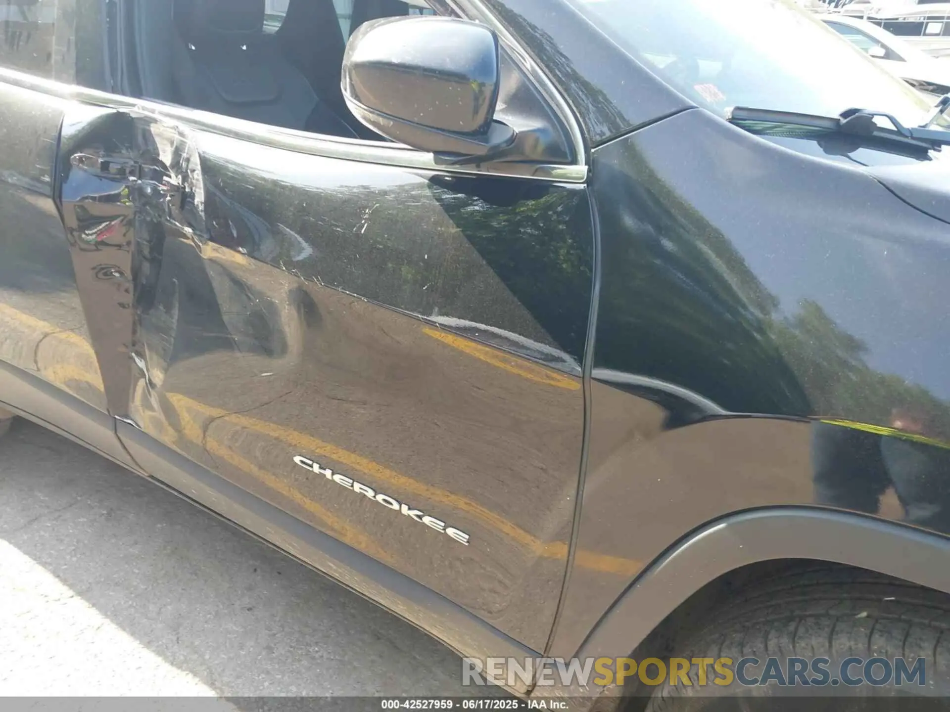 6 fotografías del automóvil dañado 1C4PJMDX8KD159015 JEEP CHEROKEE 2019