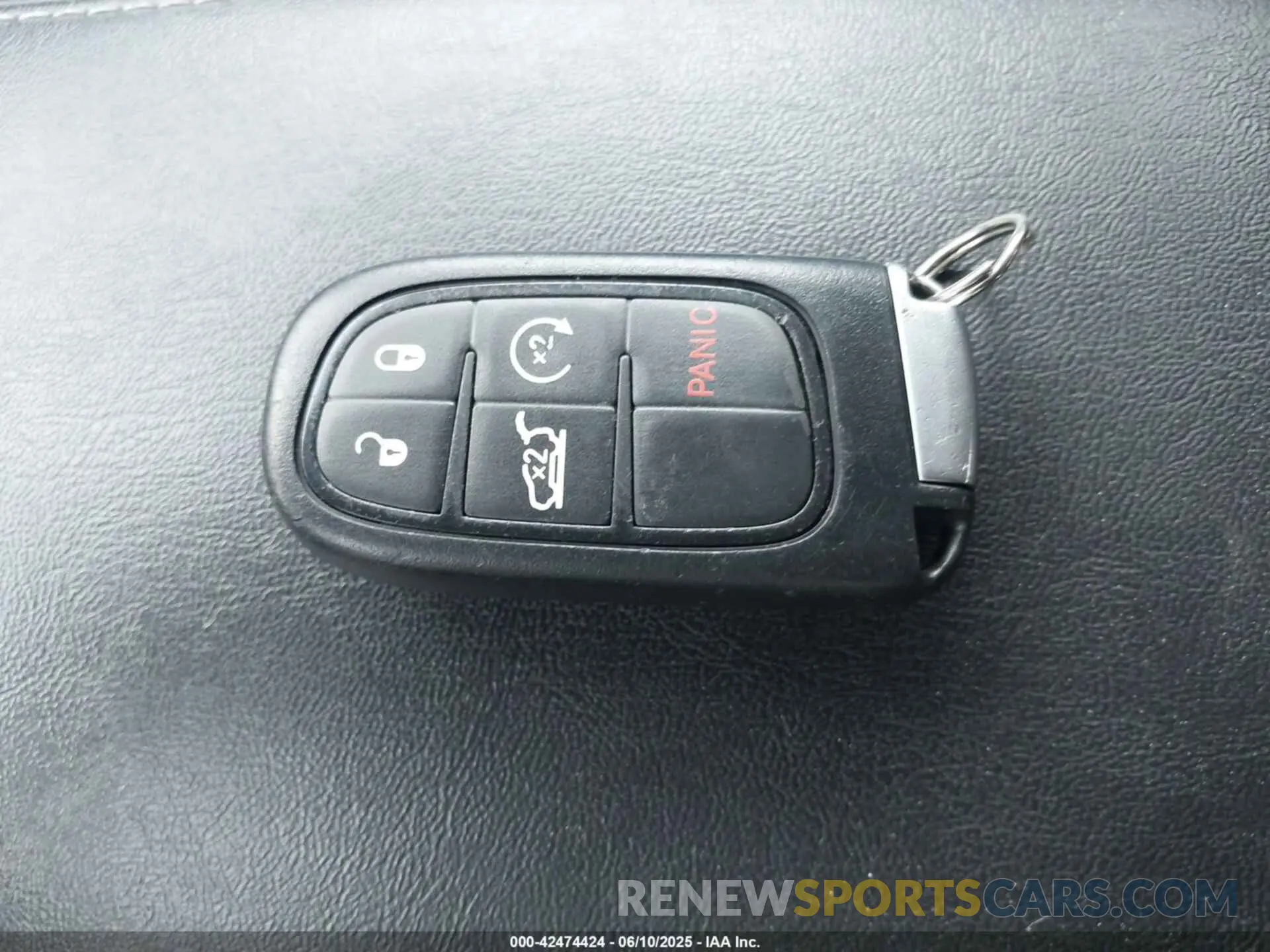 11 fotografías del automóvil dañado 1C4PJMDX8KD230388 JEEP CHEROKEE 2019