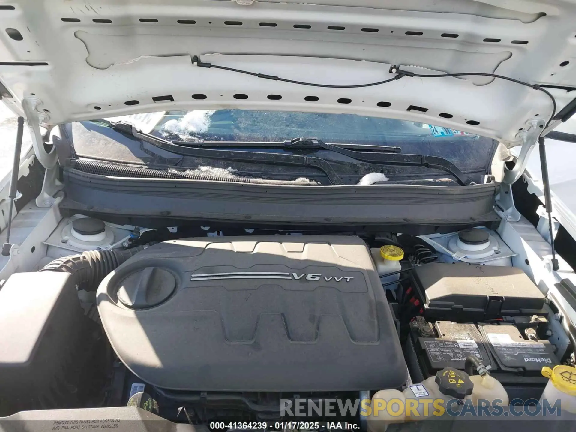 10 fotografías del automóvil dañado 1C4PJMDX8KD385362 JEEP CHEROKEE 2019