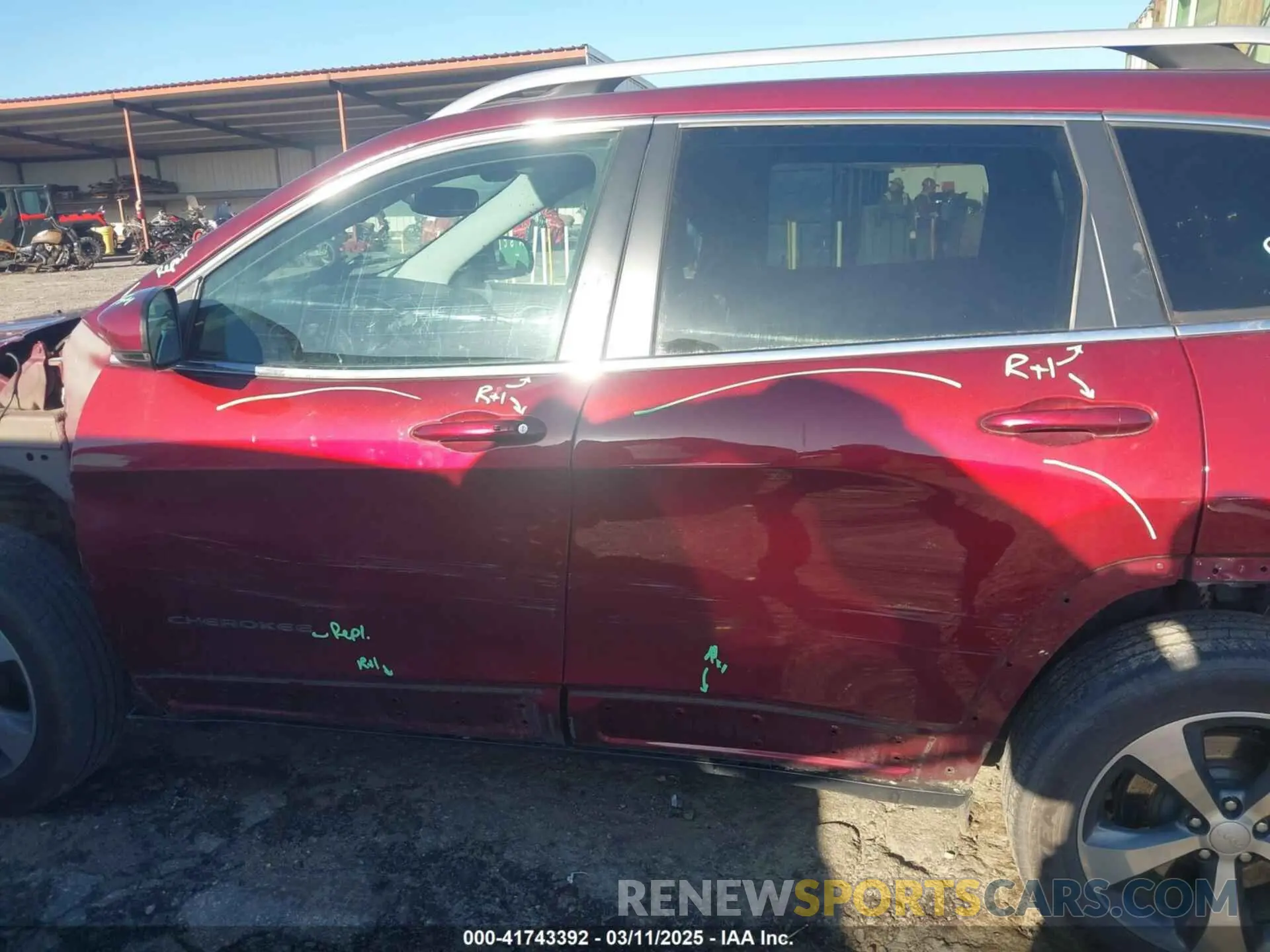 15 fotografías del automóvil dañado 1C4PJMDX8KD441154 JEEP CHEROKEE 2019