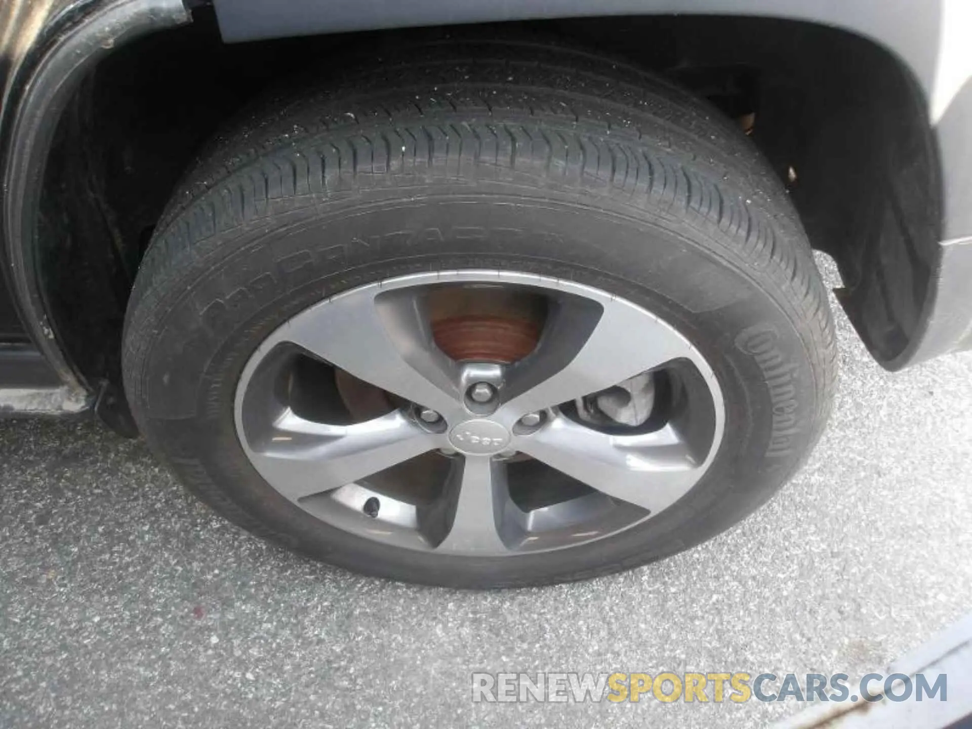 5 fotografías del automóvil dañado 1C4PJMDX8KD450811 JEEP CHEROKEE 2019