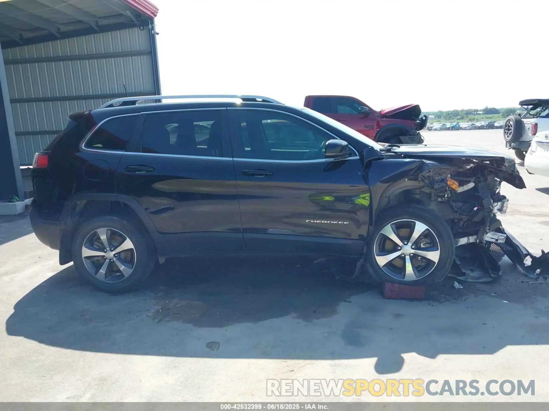 13 fotografías del automóvil dañado 1C4PJMDXXKD135511 JEEP CHEROKEE 2019
