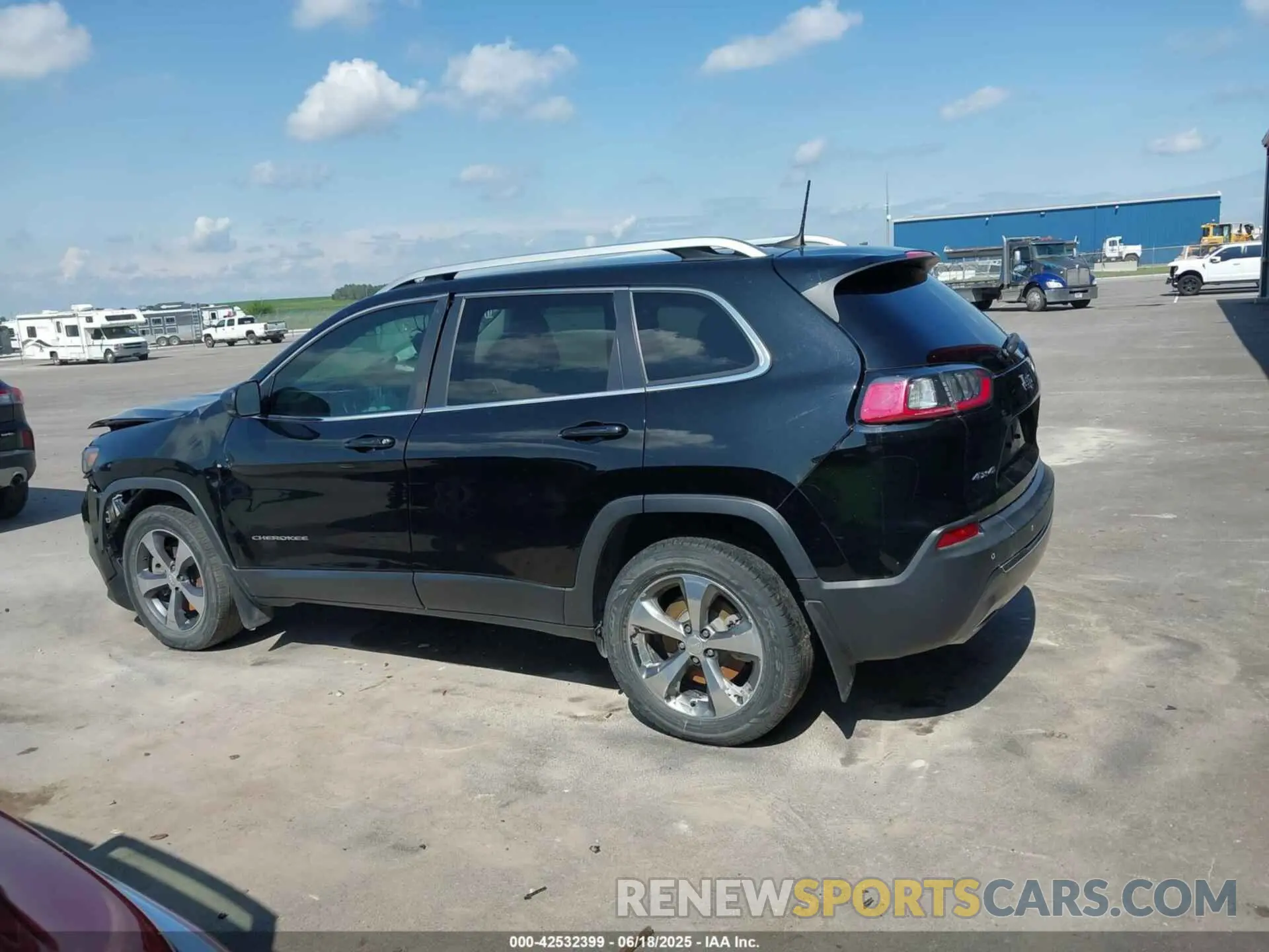 14 fotografías del automóvil dañado 1C4PJMDXXKD135511 JEEP CHEROKEE 2019