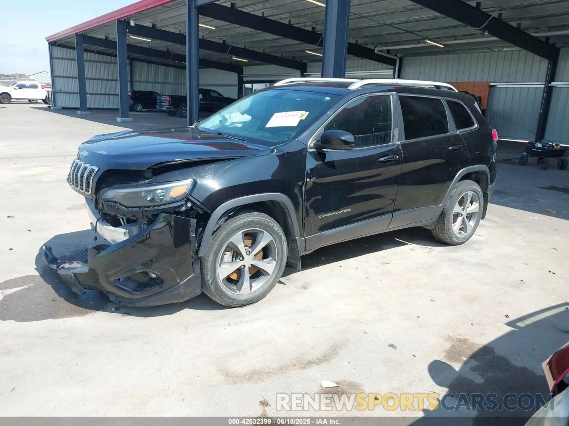 2 fotografías del automóvil dañado 1C4PJMDXXKD135511 JEEP CHEROKEE 2019