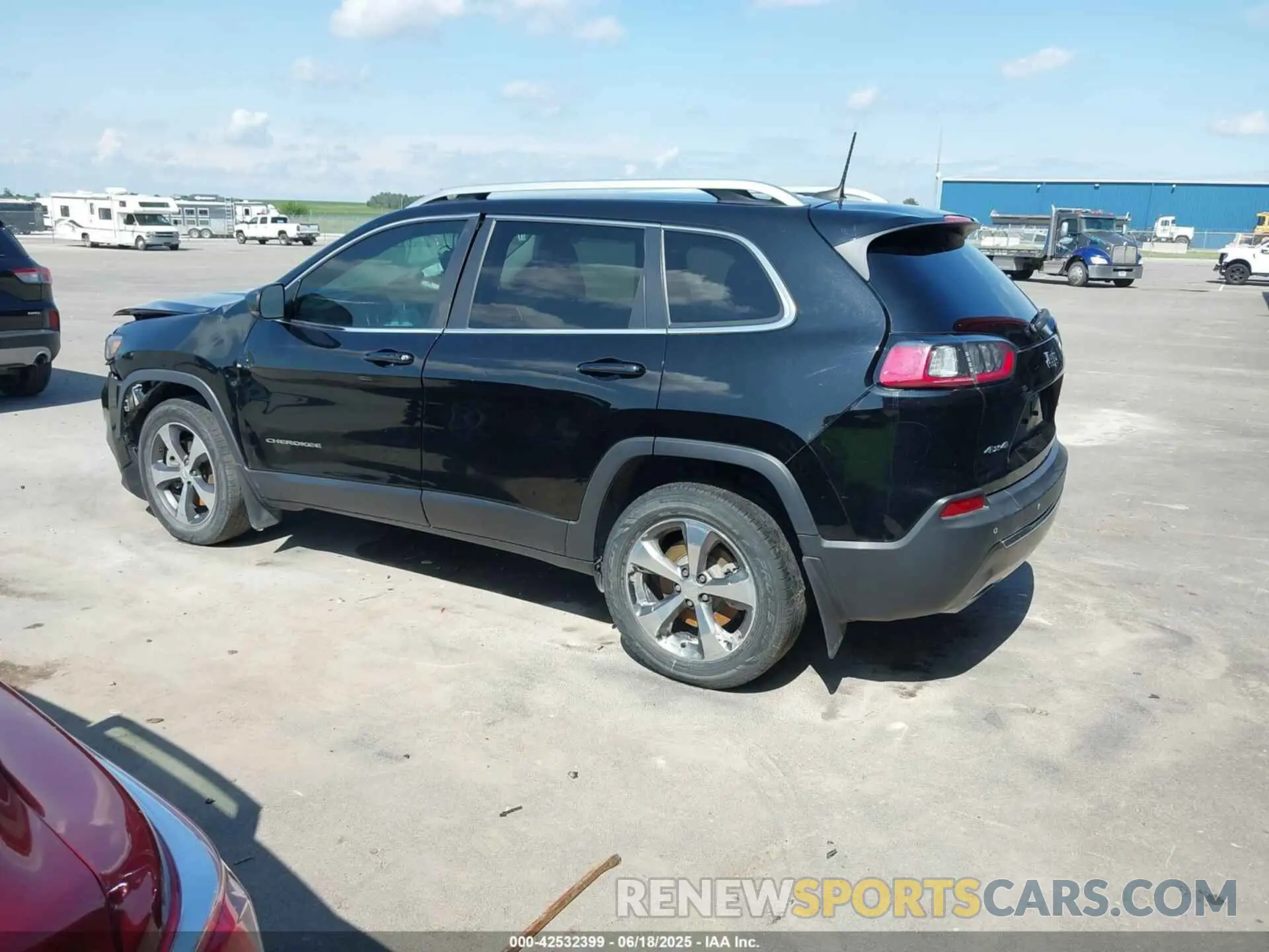 3 fotografías del automóvil dañado 1C4PJMDXXKD135511 JEEP CHEROKEE 2019