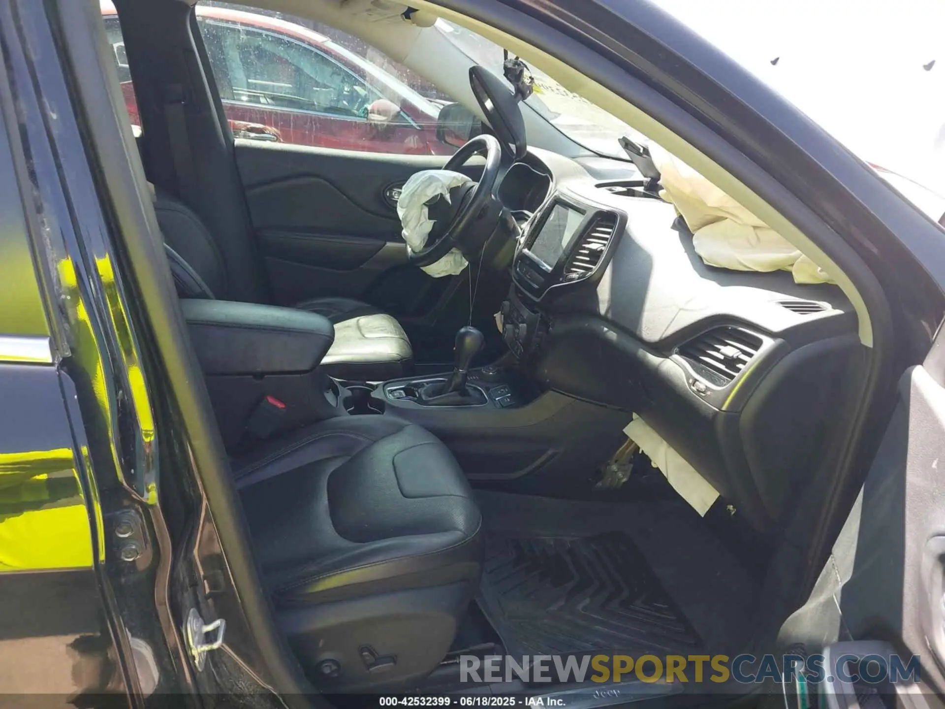 5 fotografías del automóvil dañado 1C4PJMDXXKD135511 JEEP CHEROKEE 2019