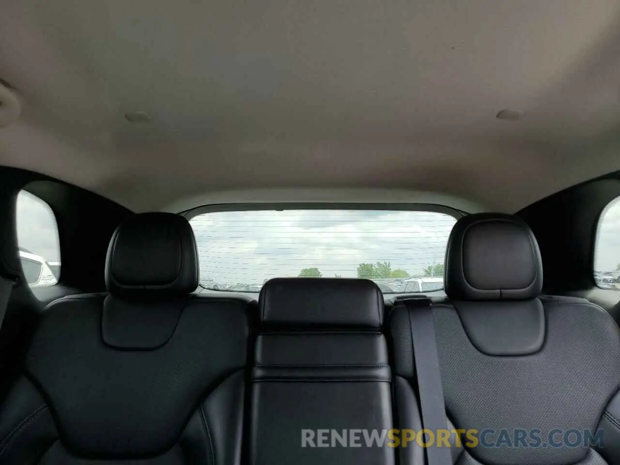 10 fotografías del automóvil dañado 1C4PJMJNXKD173937 JEEP CHEROKEE 2019
