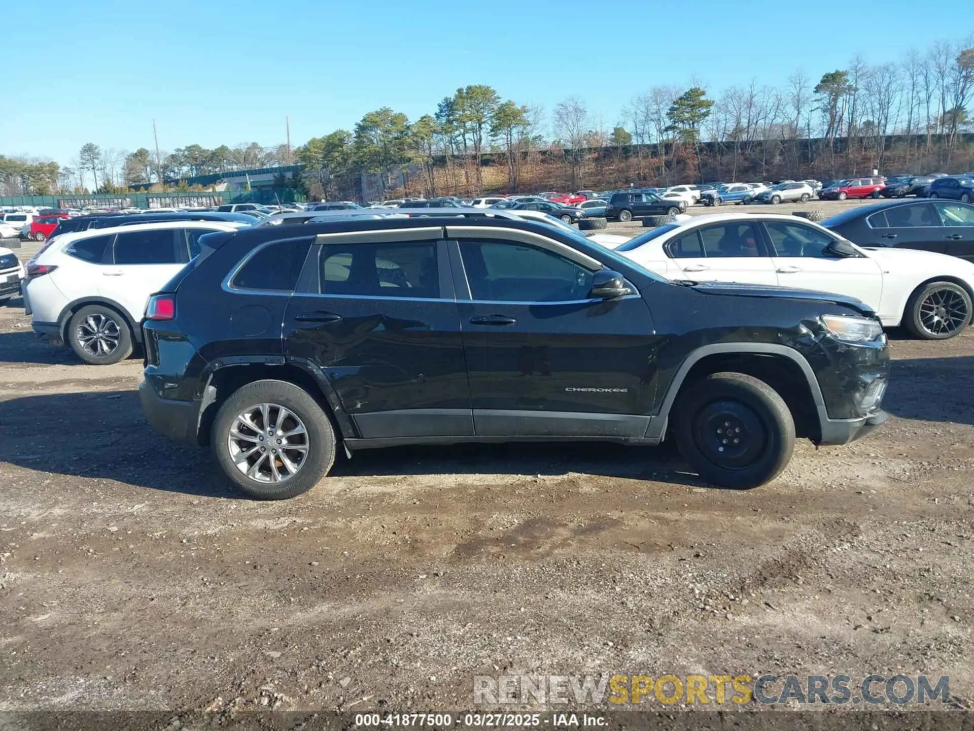 13 fotografías del automóvil dañado 1C4PJMLB2KD261304 JEEP CHEROKEE 2019
