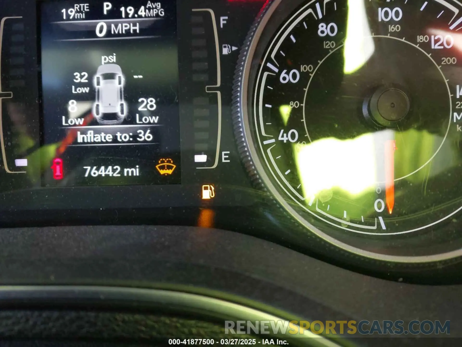 15 fotografías del automóvil dañado 1C4PJMLB2KD261304 JEEP CHEROKEE 2019