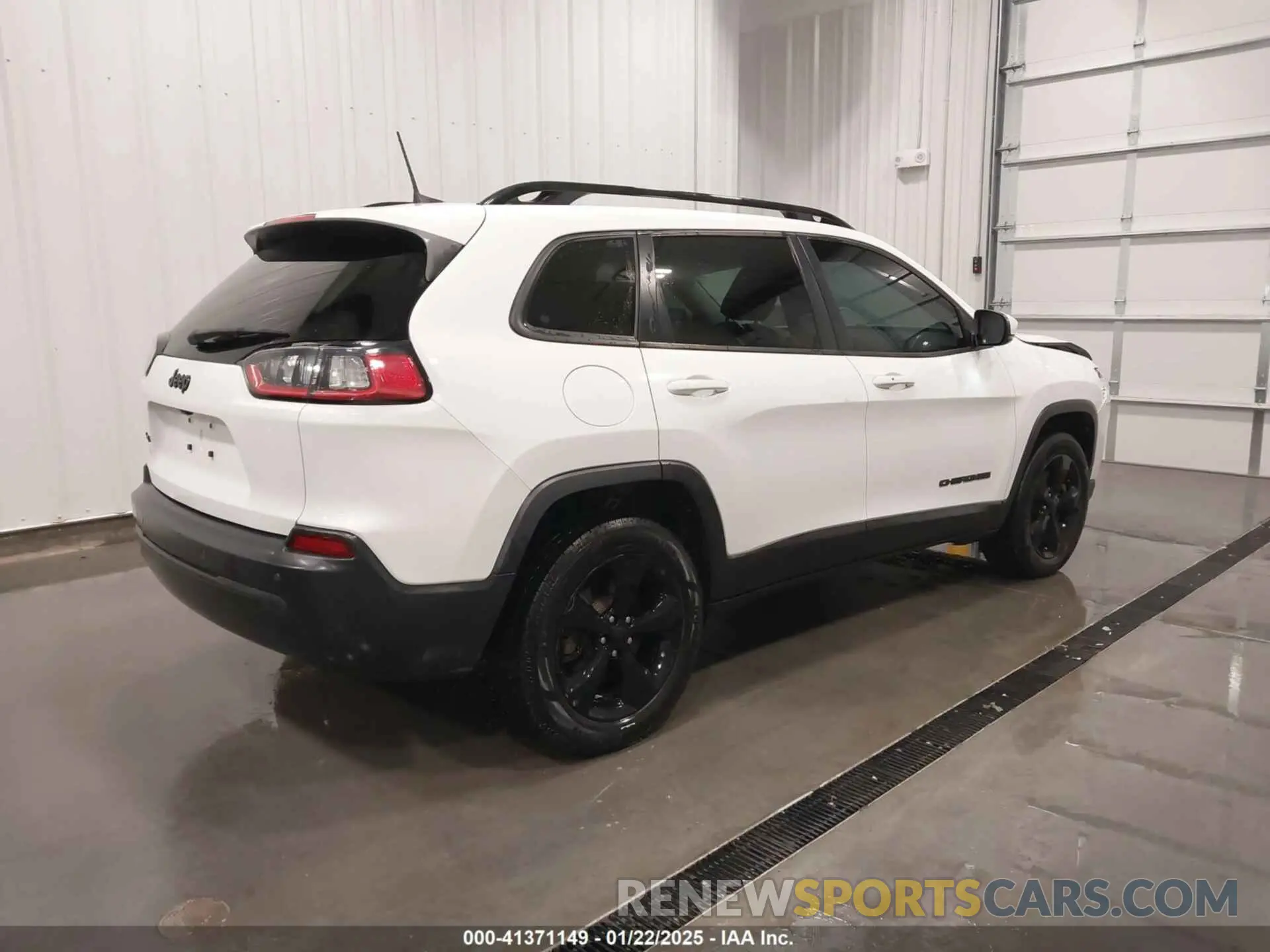 4 fotografías del automóvil dañado 1C4PJMLB2KD294626 JEEP CHEROKEE 2019