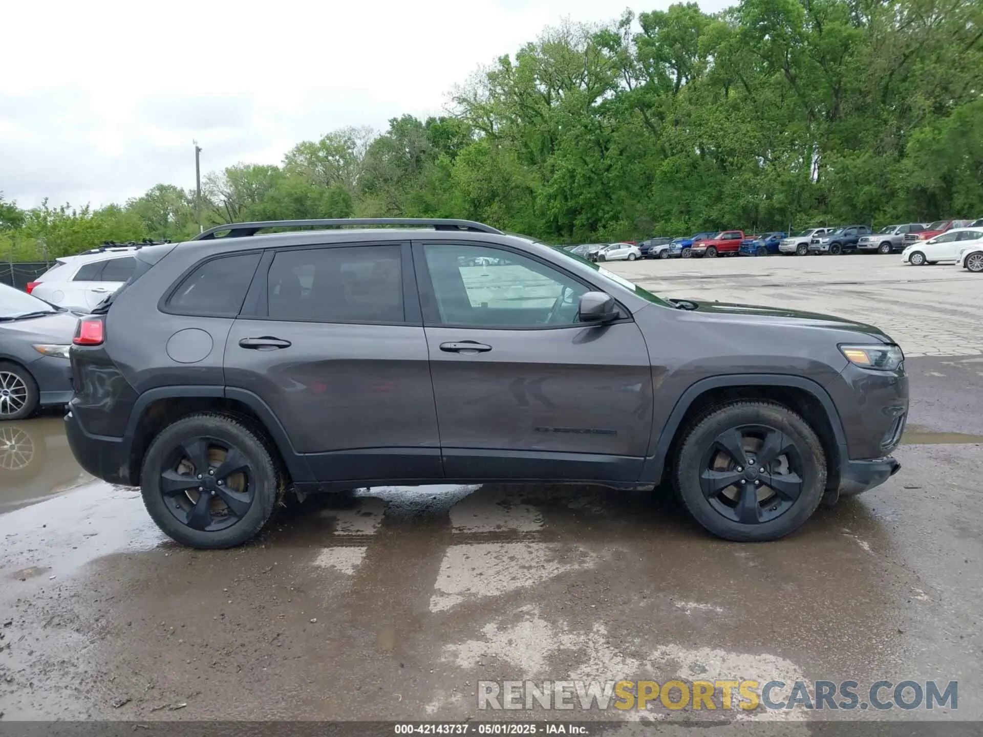 14 fotografías del automóvil dañado 1C4PJMLB2KD328371 JEEP CHEROKEE 2019