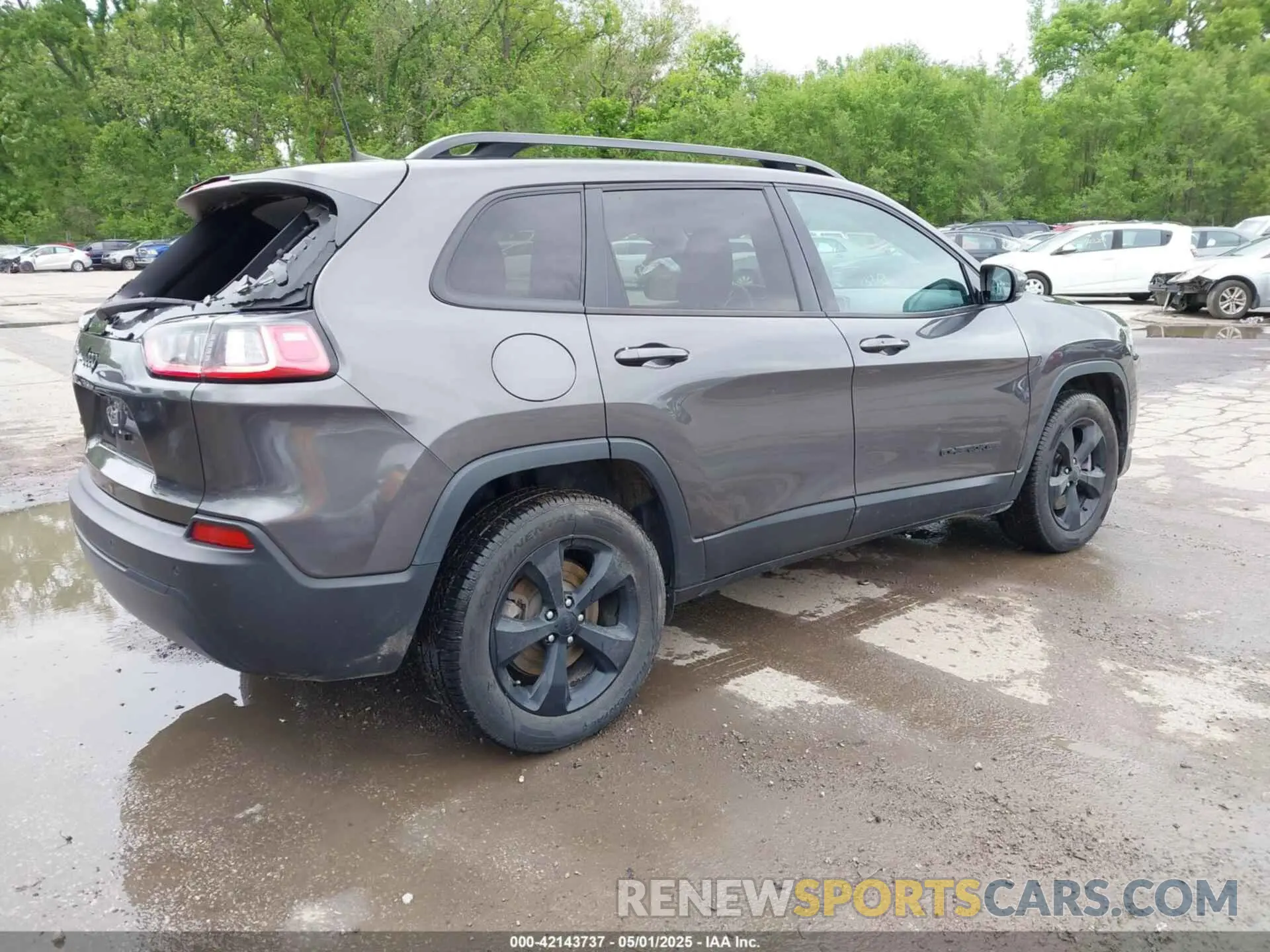 4 fotografías del automóvil dañado 1C4PJMLB2KD328371 JEEP CHEROKEE 2019