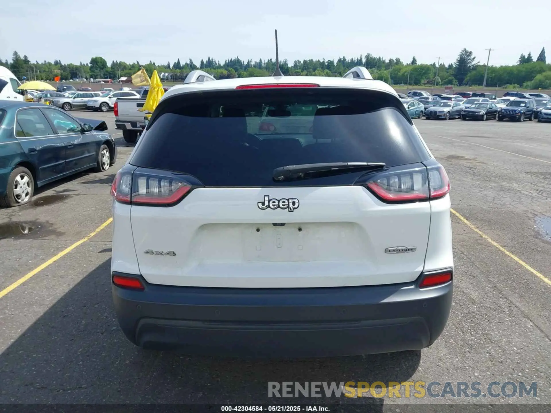 17 fotografías del automóvil dañado 1C4PJMLB3KD351495 JEEP CHEROKEE 2019