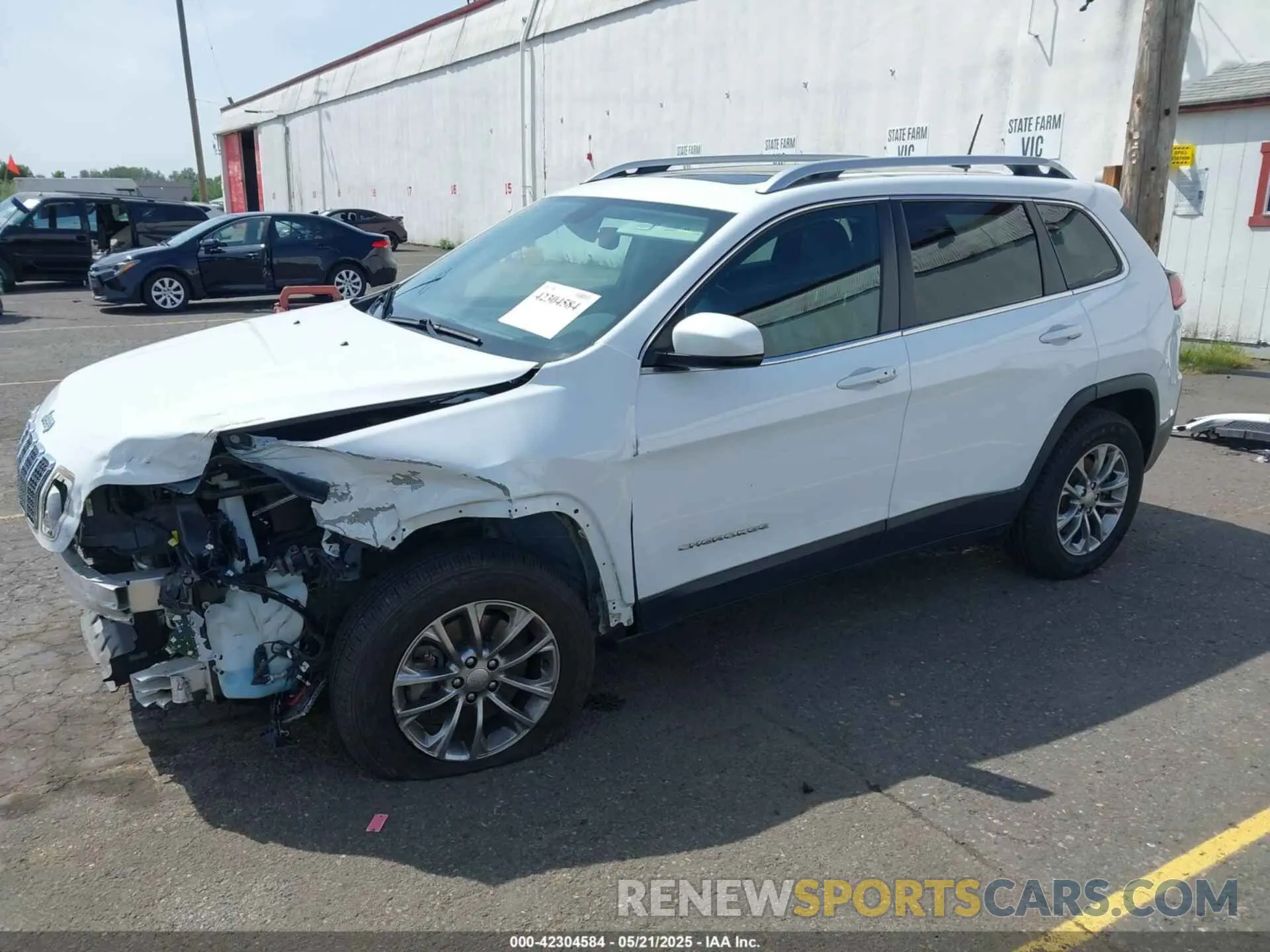 2 fotografías del automóvil dañado 1C4PJMLB3KD351495 JEEP CHEROKEE 2019