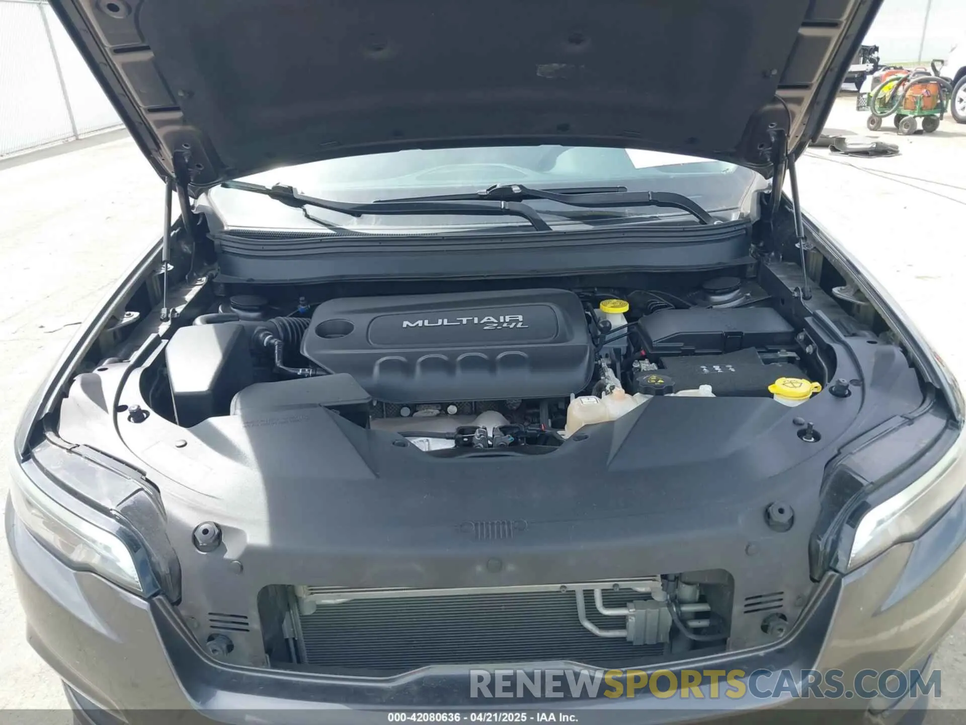 10 fotografías del automóvil dañado 1C4PJMLB4KD139544 JEEP CHEROKEE 2019