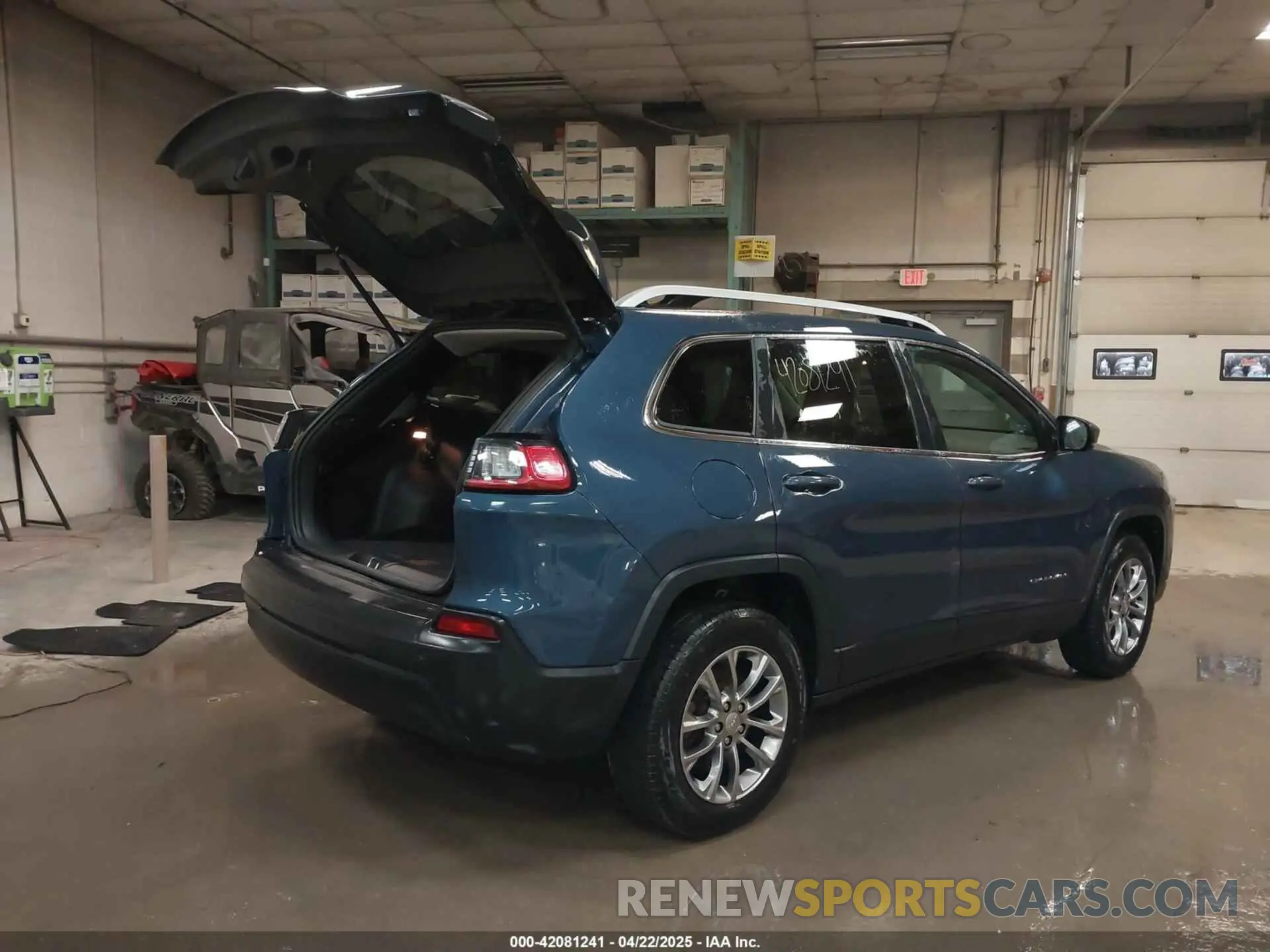 4 fotografías del automóvil dañado 1C4PJMLB4KD462220 JEEP CHEROKEE 2019