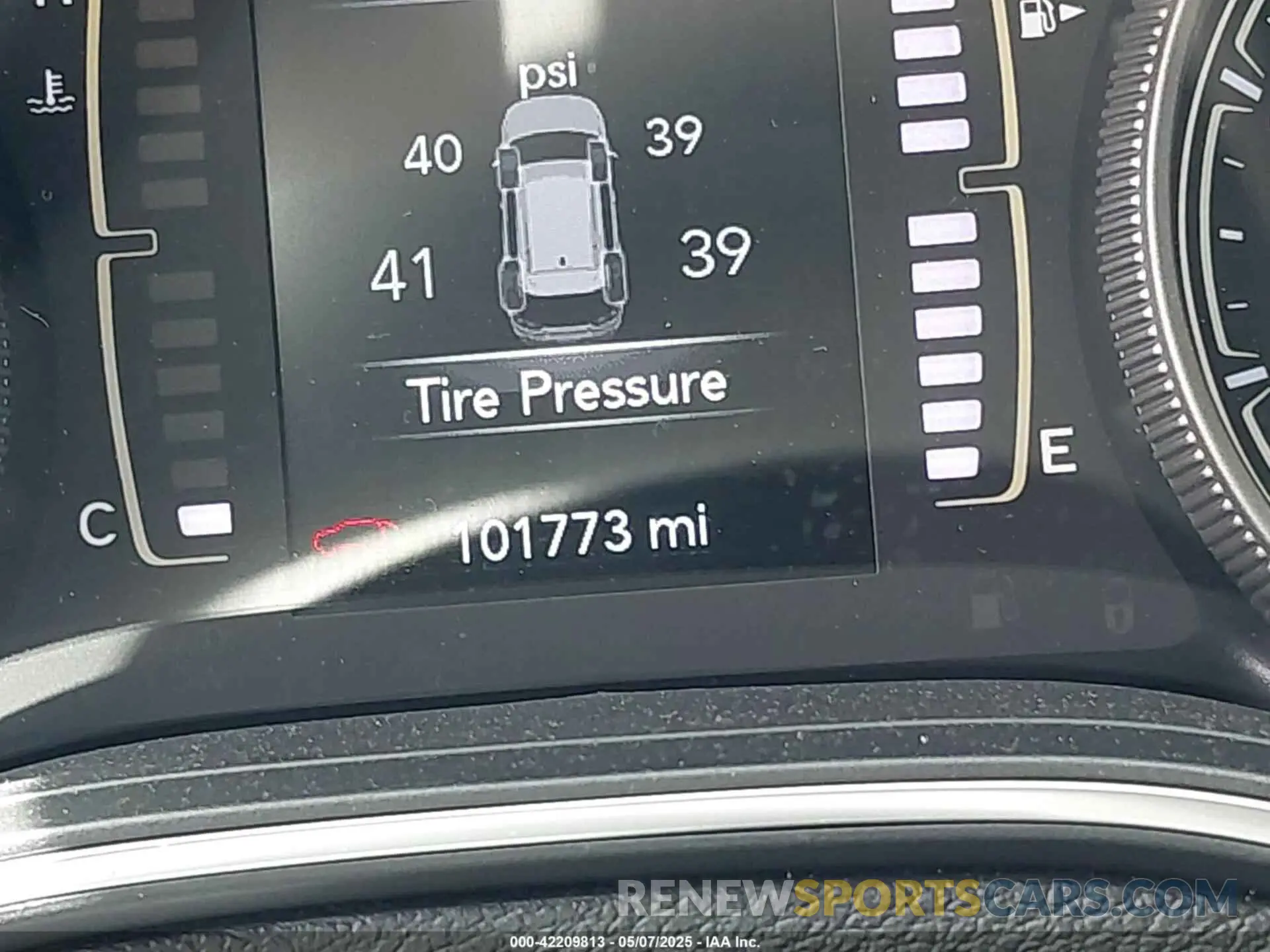 15 fotografías del automóvil dañado 1C4PJMLB6KD355718 JEEP CHEROKEE 2019