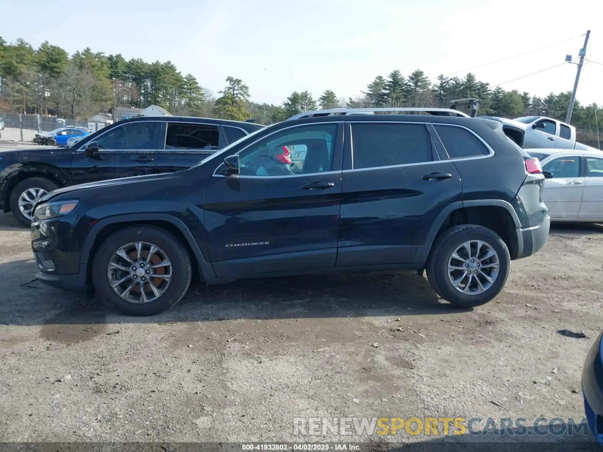 15 fotografías del automóvil dañado 1C4PJMLB7KD311789 JEEP CHEROKEE 2019
