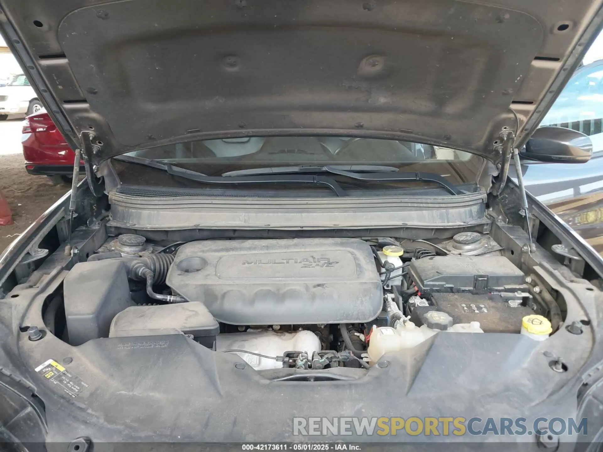 10 fotografías del automóvil dañado 1C4PJMLB7KD400634 JEEP CHEROKEE 2019