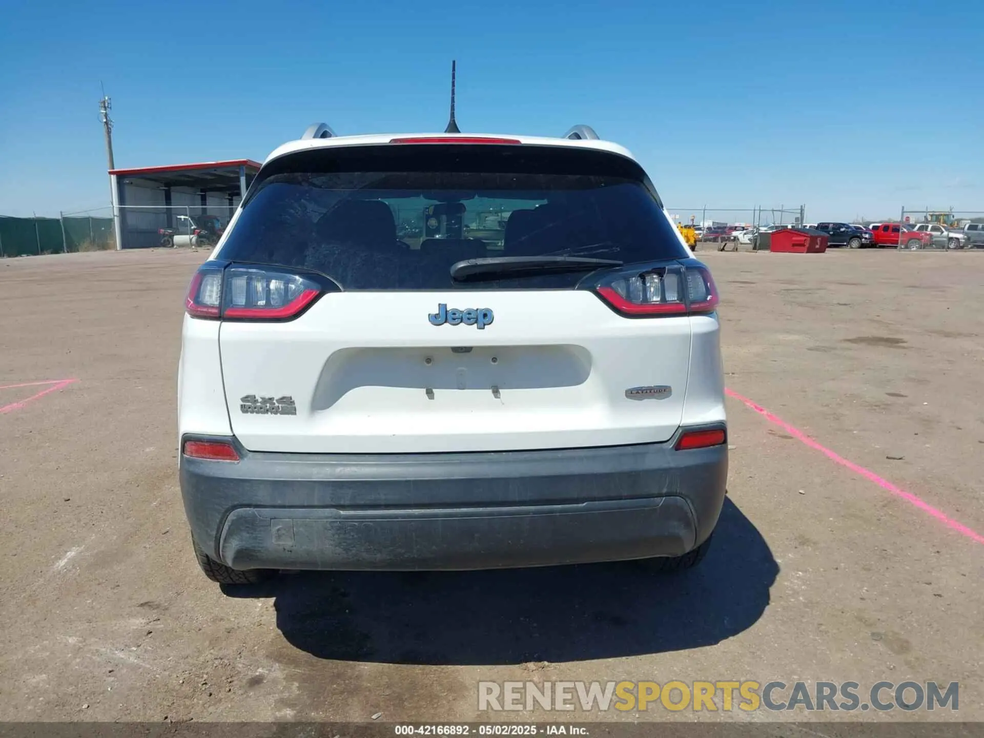 16 fotografías del automóvil dañado 1C4PJMLB8KD112699 JEEP CHEROKEE 2019