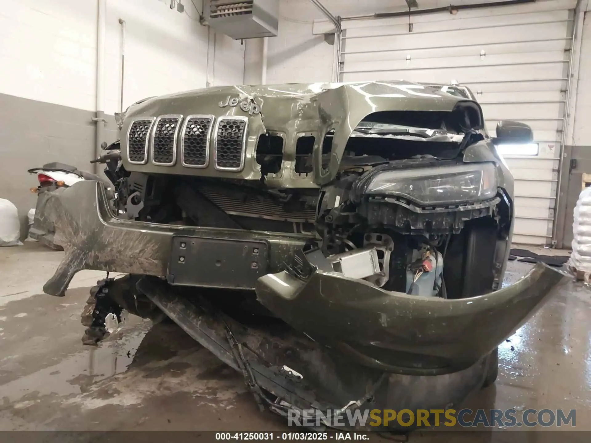 6 fotografías del automóvil dañado 1C4PJMLB8KD191839 JEEP CHEROKEE 2019
