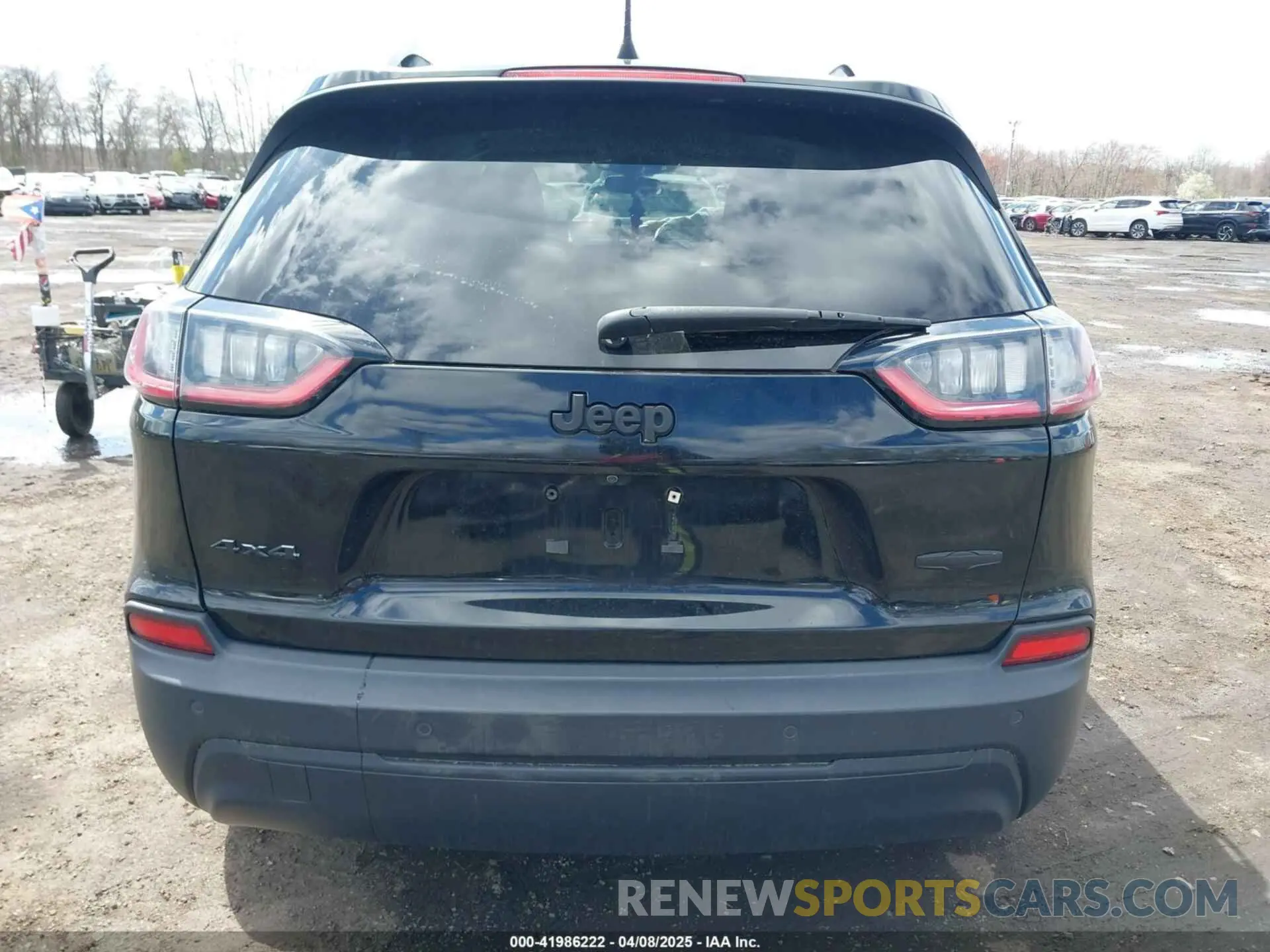 16 fotografías del automóvil dañado 1C4PJMLB8KD289446 JEEP CHEROKEE 2019