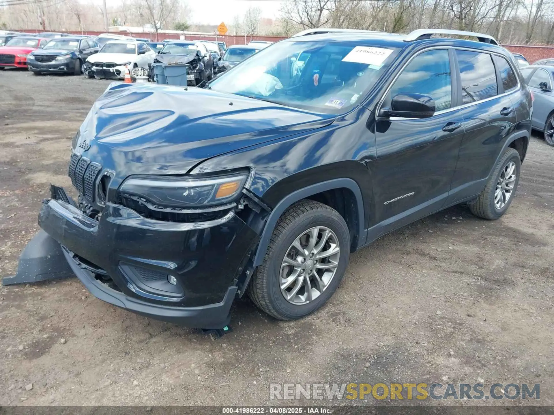 2 fotografías del automóvil dañado 1C4PJMLB8KD289446 JEEP CHEROKEE 2019