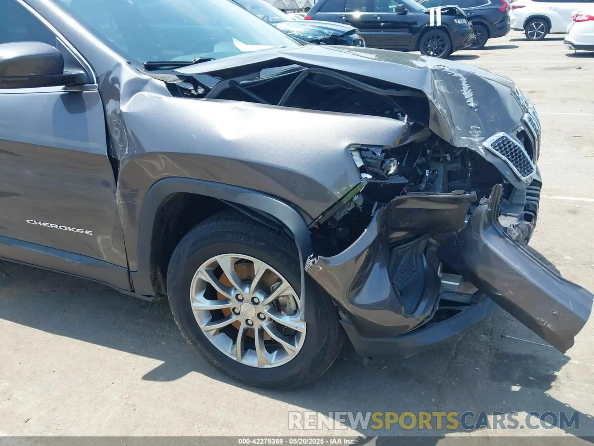 16 fotografías del automóvil dañado 1C4PJMLB8KD319755 JEEP CHEROKEE 2019