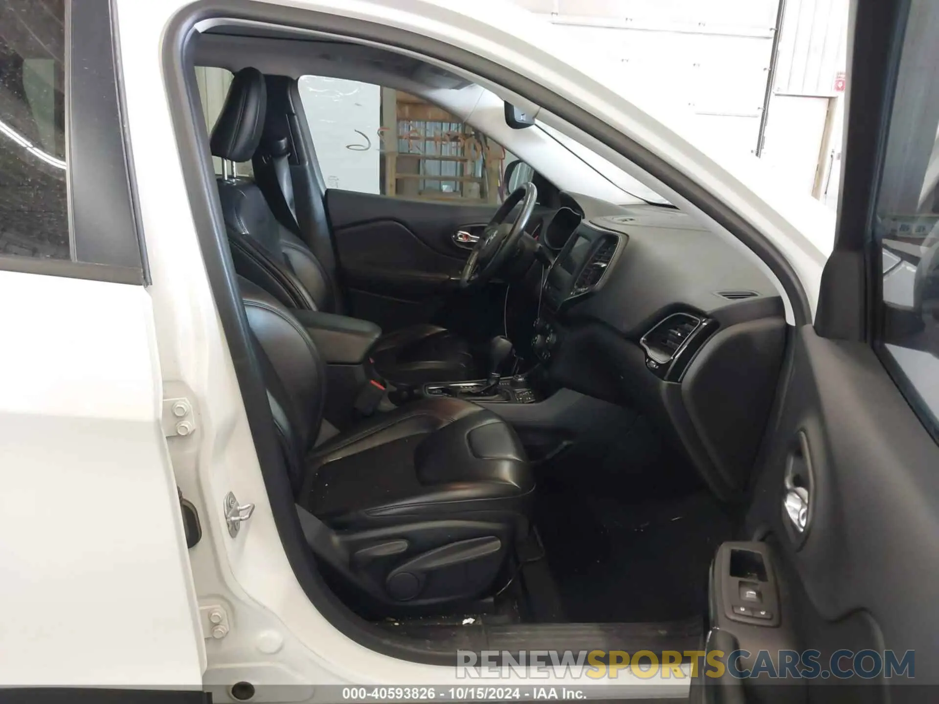 5 fotografías del automóvil dañado 1C4PJMLBXKD294213 JEEP CHEROKEE 2019