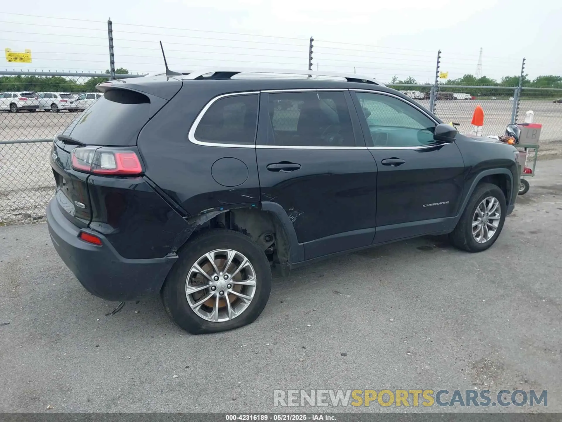 6 fotografías del automóvil dañado 1C4PJMLN4KD167192 JEEP CHEROKEE 2019