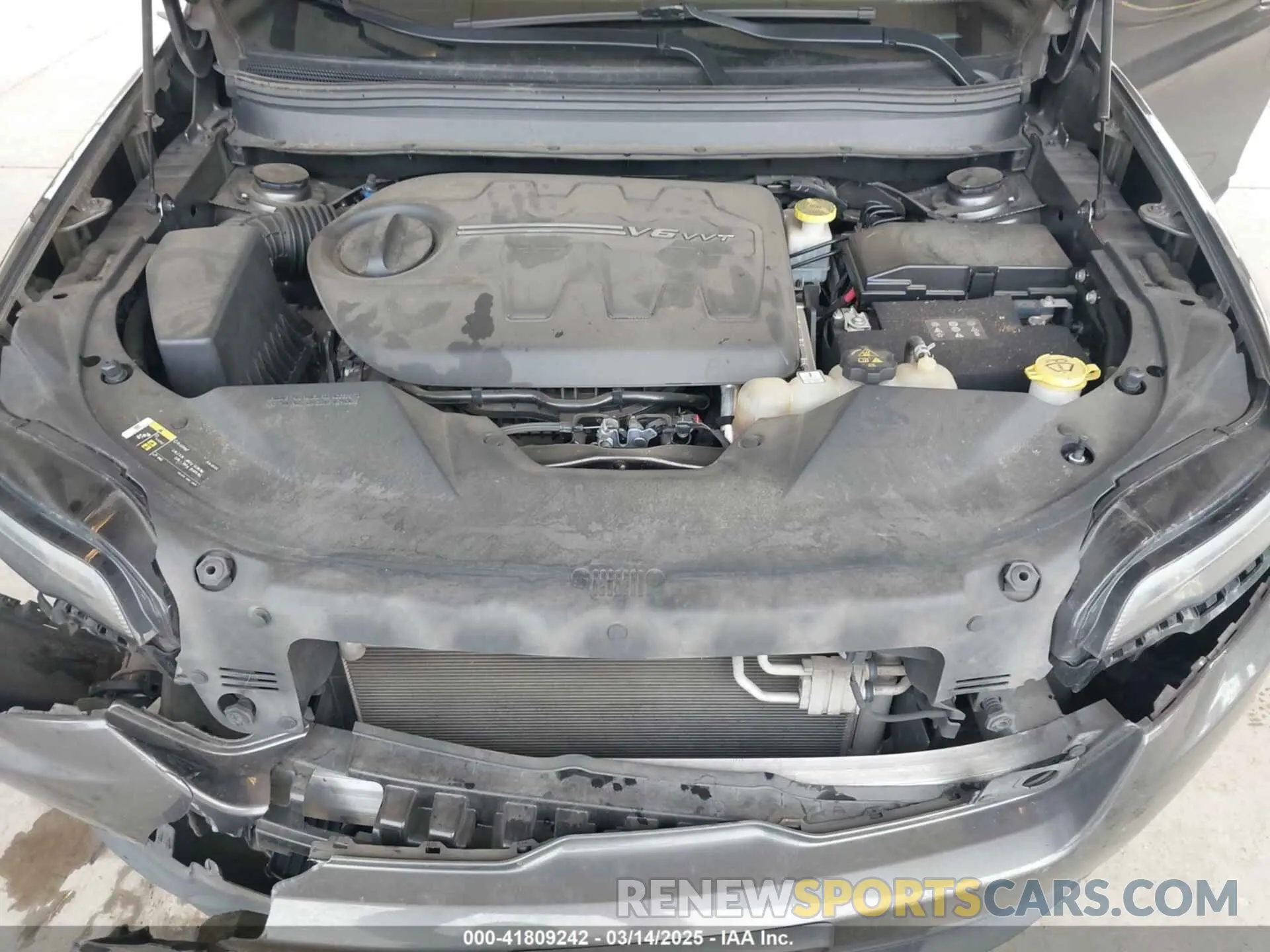 10 fotografías del automóvil dañado 1C4PJMLX0KD108416 JEEP CHEROKEE 2019