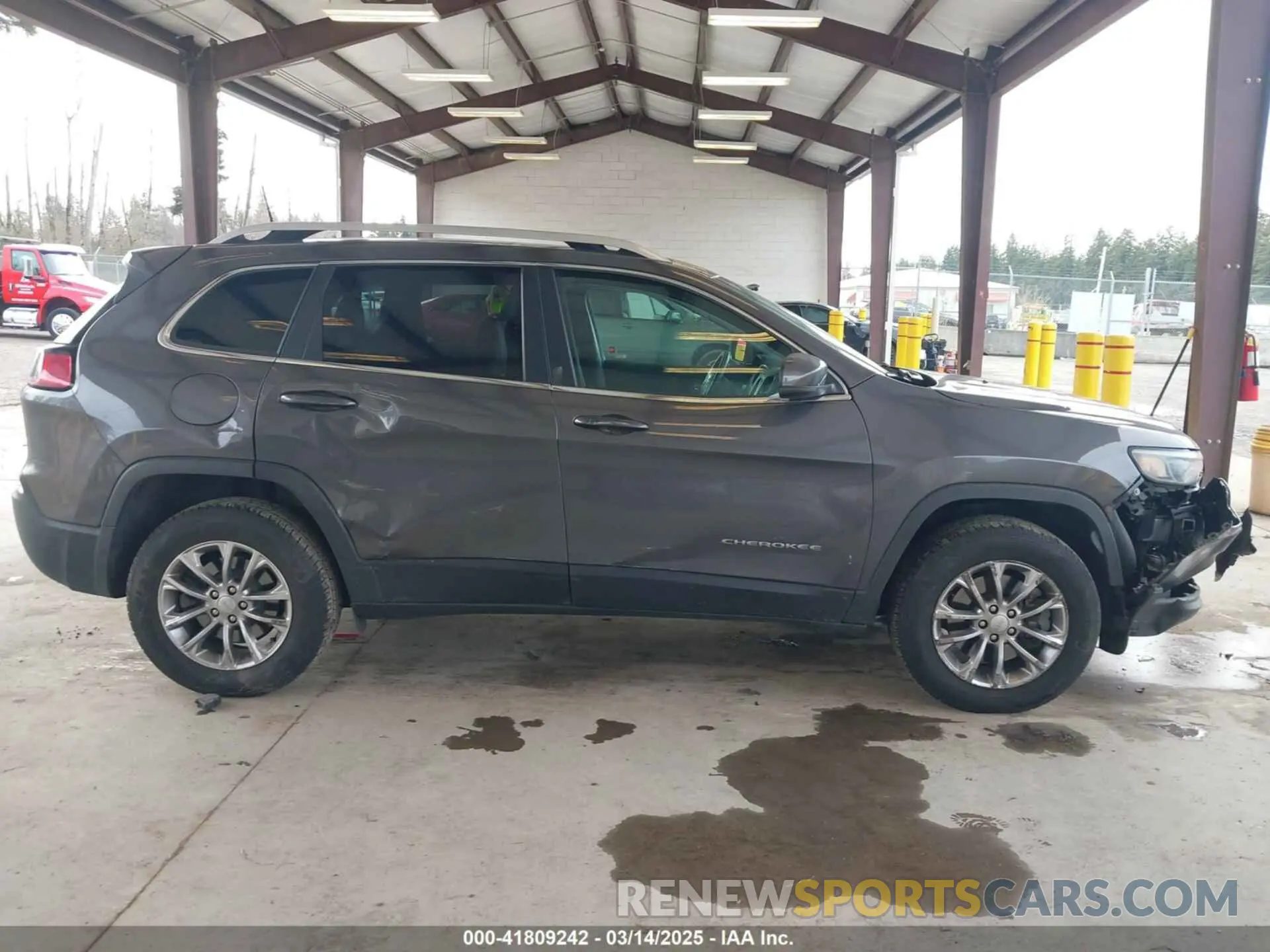 13 fotografías del automóvil dañado 1C4PJMLX0KD108416 JEEP CHEROKEE 2019