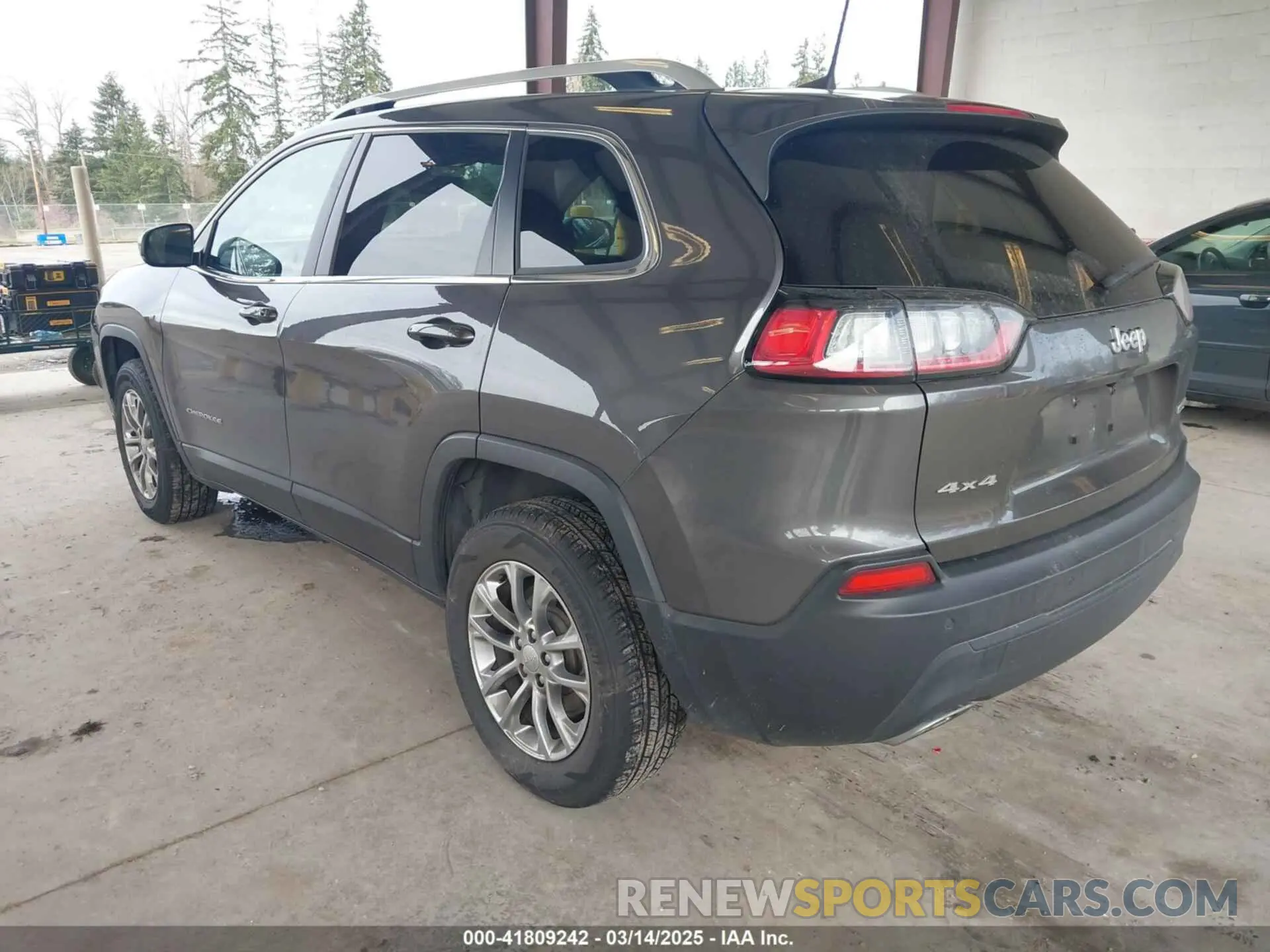 3 fotografías del automóvil dañado 1C4PJMLX0KD108416 JEEP CHEROKEE 2019