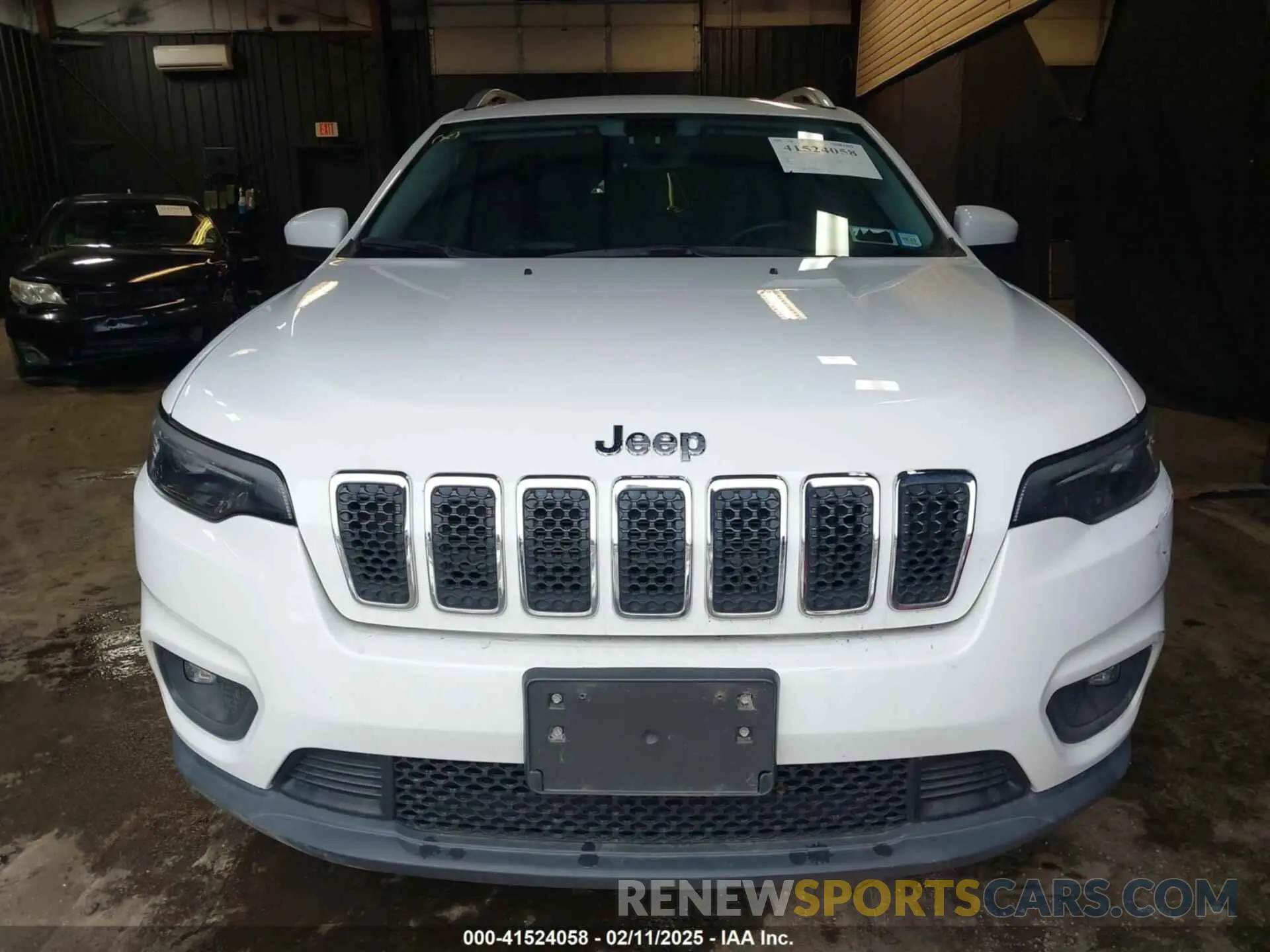 12 fotografías del automóvil dañado 1C4PJMLX4KD232091 JEEP CHEROKEE 2019