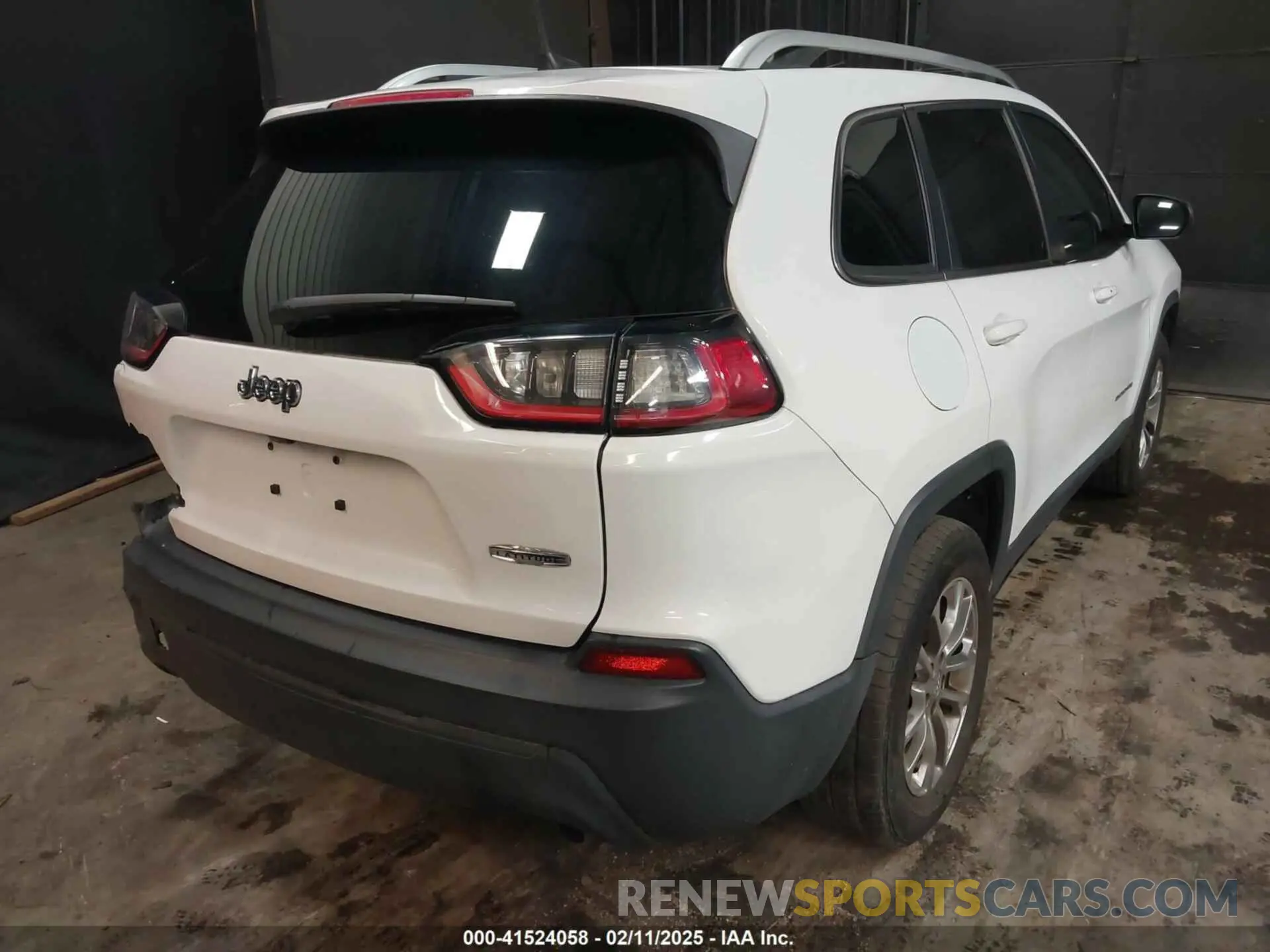 4 fotografías del automóvil dañado 1C4PJMLX4KD232091 JEEP CHEROKEE 2019