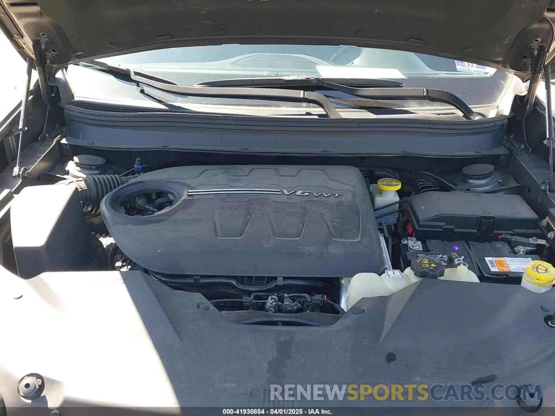 10 fotografías del automóvil dañado 1C4PJMLX5KD456471 JEEP CHEROKEE 2019