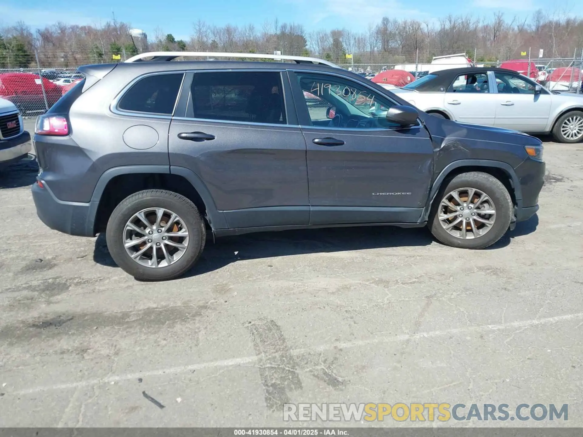 13 fotografías del automóvil dañado 1C4PJMLX5KD456471 JEEP CHEROKEE 2019