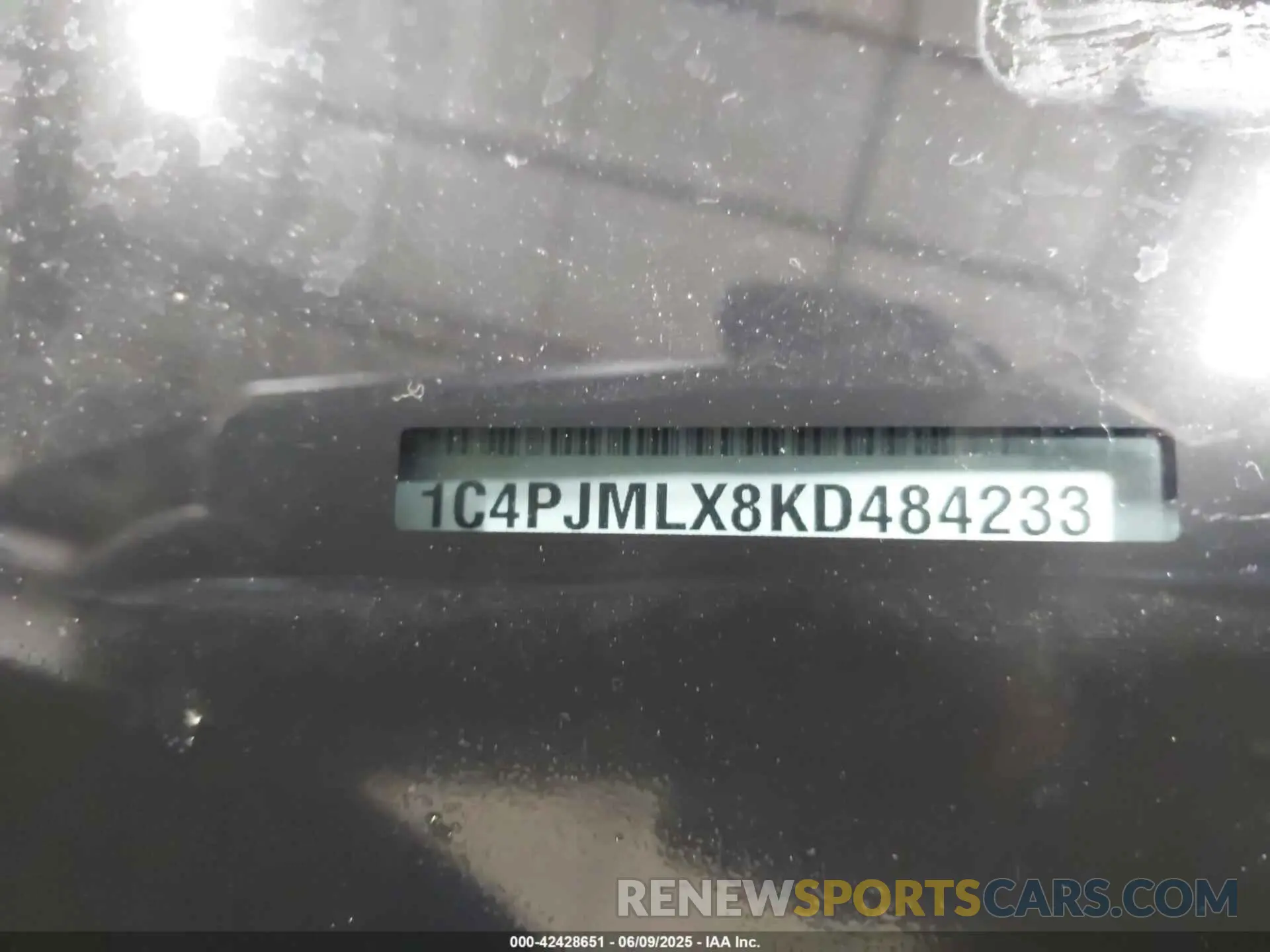 9 fotografías del automóvil dañado 1C4PJMLX8KD484233 JEEP CHEROKEE 2019